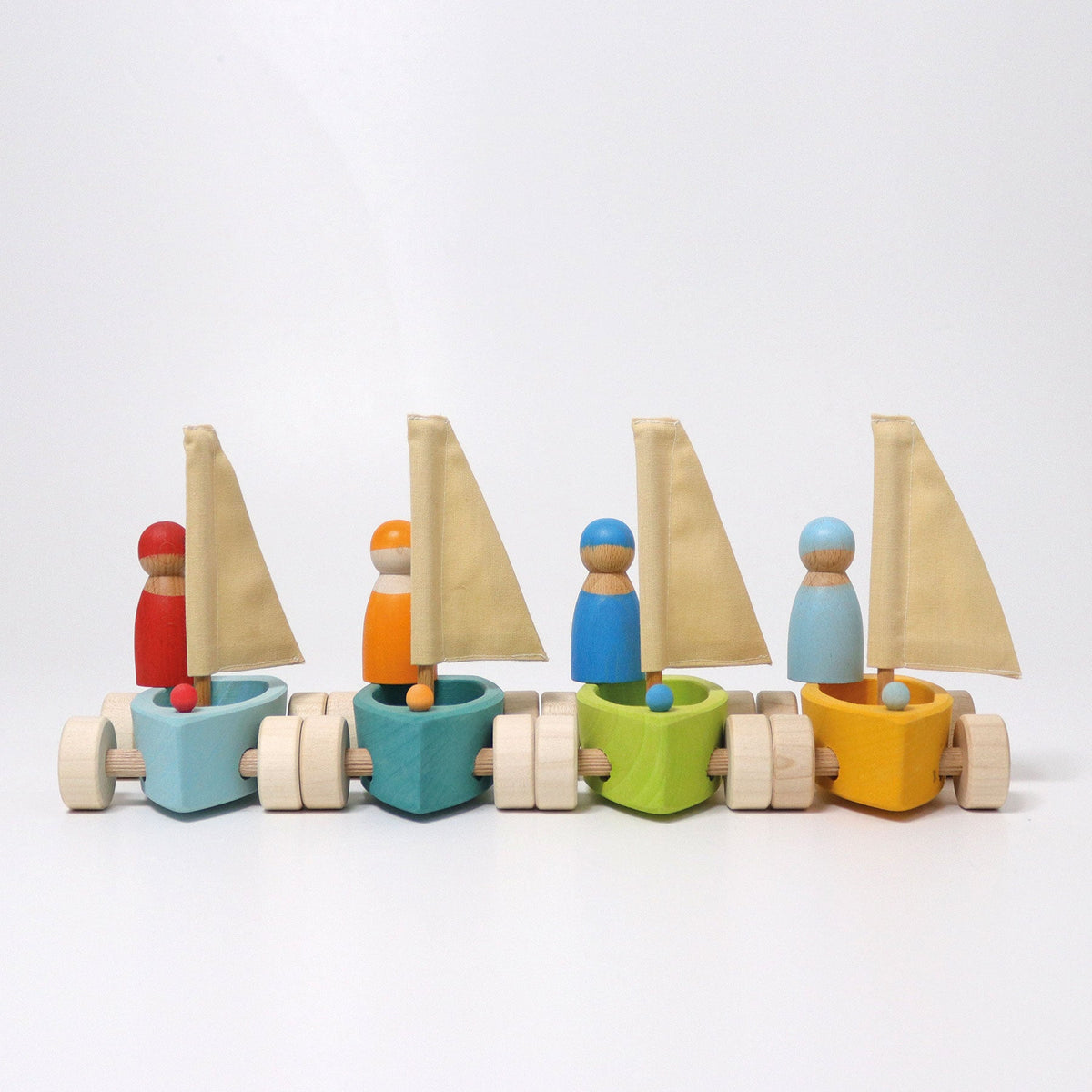 Grimm's - Kleine Strandzeilbootjes met Matrozen