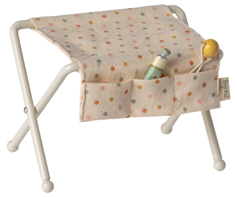 Maileg - Babymuis verzorgingstafel off white