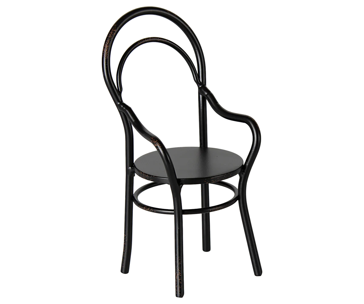 Maileg - Zwarte stoel met armleuningen