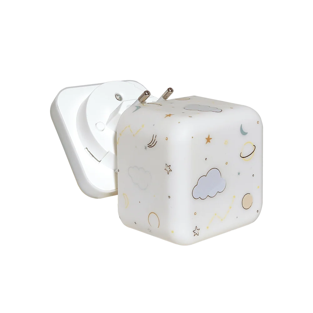 Cloud B - Cube B - Space
