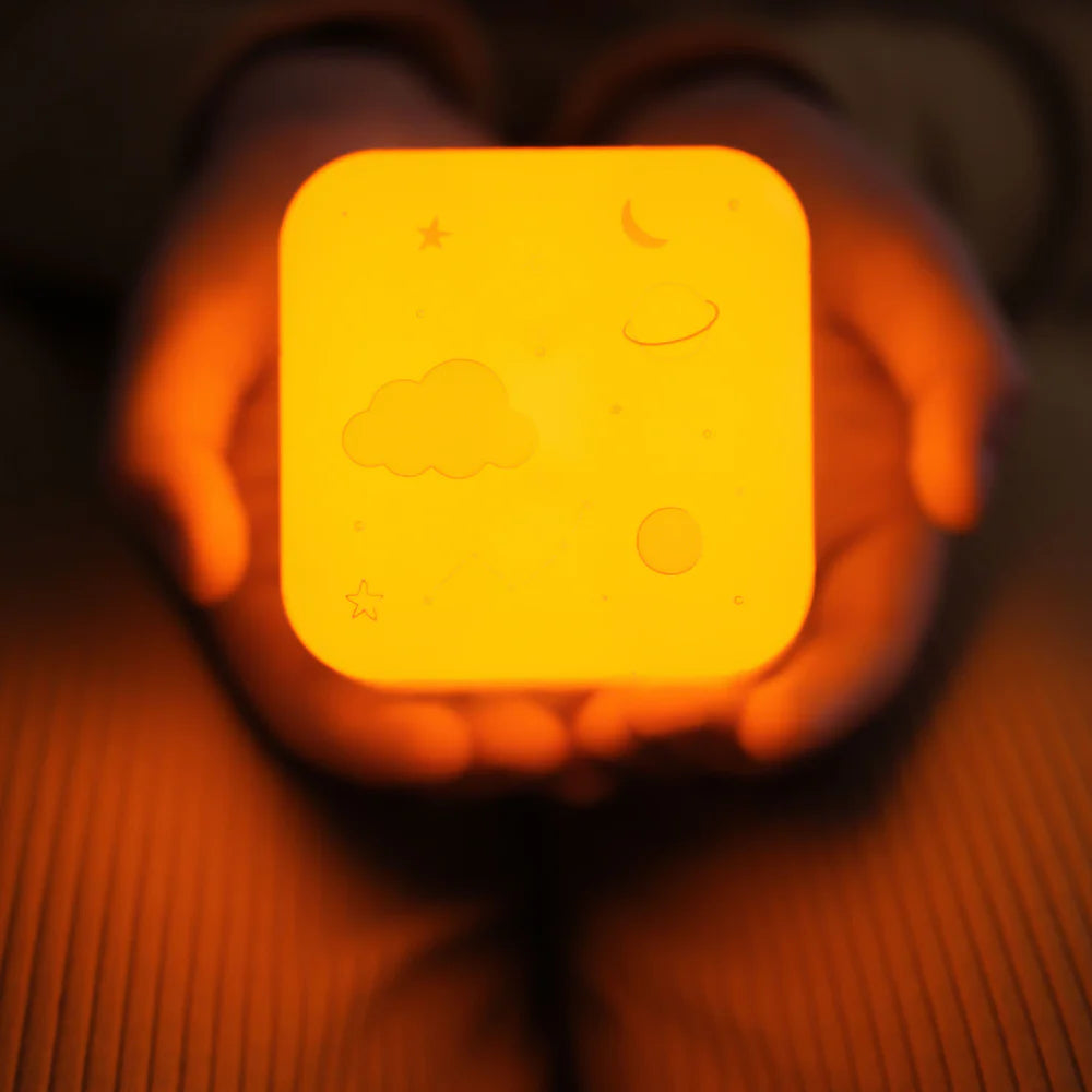 Cloud B - Cube B - Space