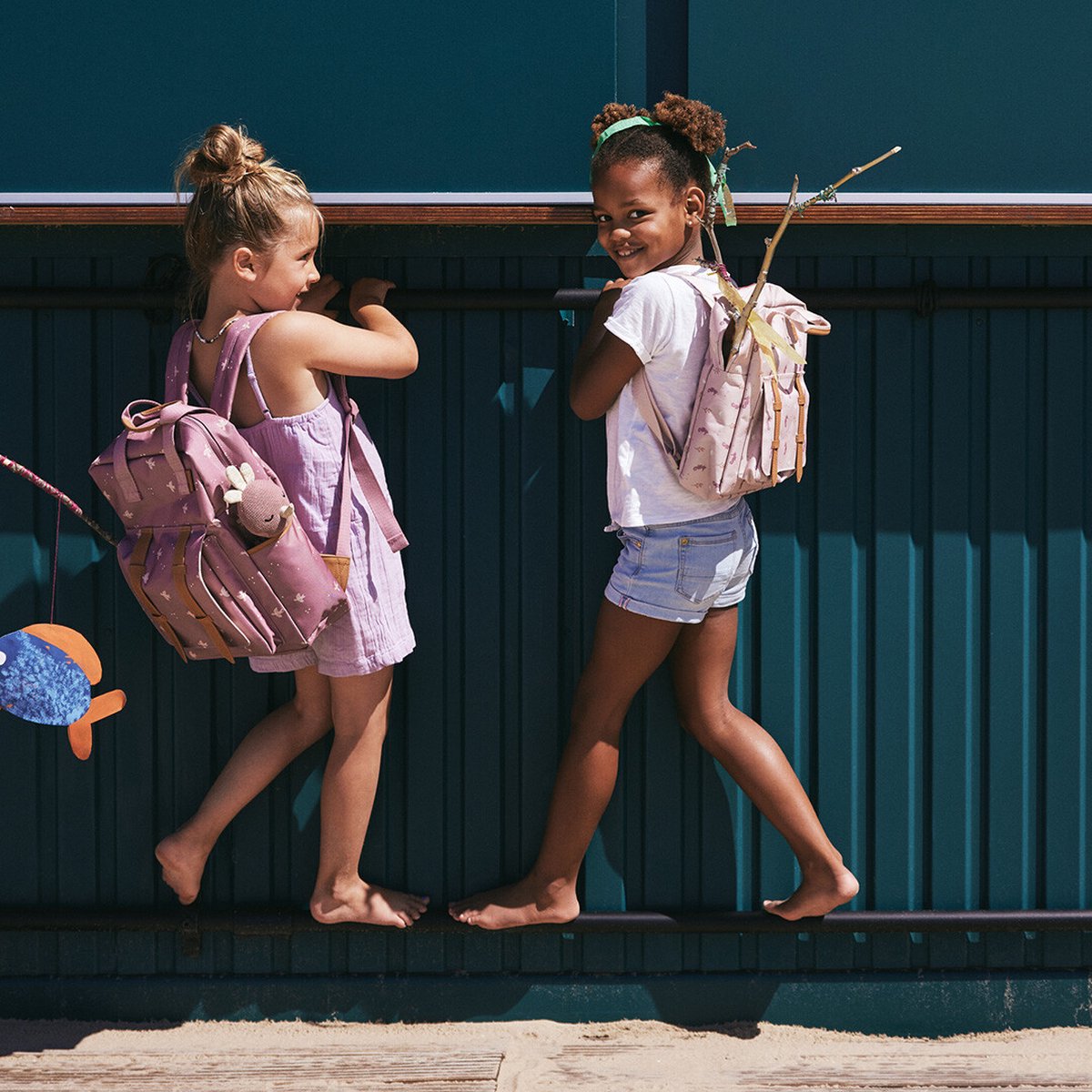 FANDARE Kinderrugzak, schooltas voor jongens, meisjes, kinderen, voor groep 3-6, buiten, reizen, kinderopvang, waterdicht, nylon, roze, Large FANDARE Kinderrugzak, schooltas voor jongens, meisjes, kinderen, voor groep 3-6, buiten, reizen, kinderopvang, waterdicht, nylon, roze, Large