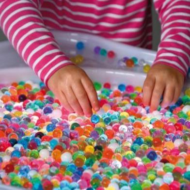 Sensorische voordeelset - waterbeads, magnetische stok, lepel, kinetisch zand, motoriekset & glitterstenen