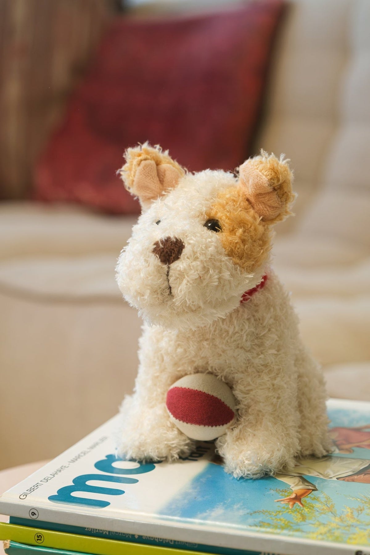 Egmont Toys - Eliot de hond met muziekdoos