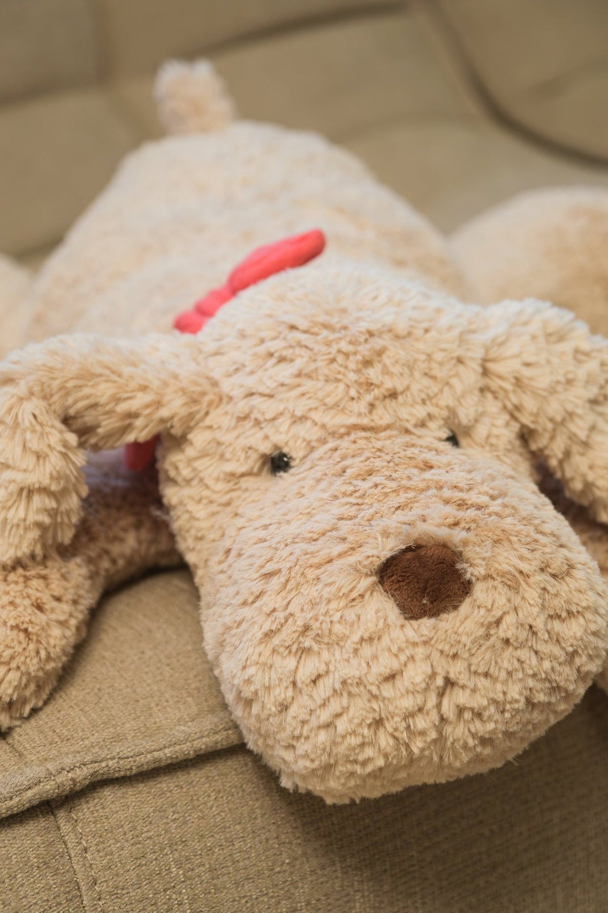 Egmont Toys - Gabi de liggende hond groot