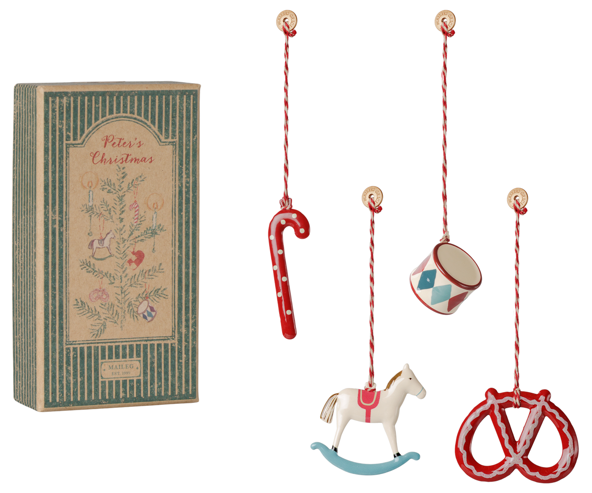 Maileg - Metalen Kersthangers Cadeauset Peter's Christmas - Rood/Blauw