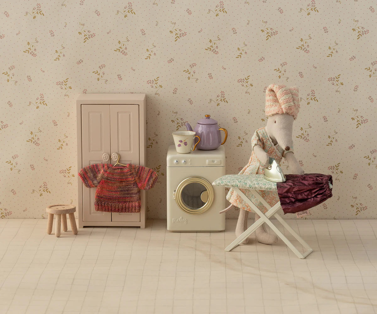 Maileg - kledingset rok en gebreide trui moedermuis