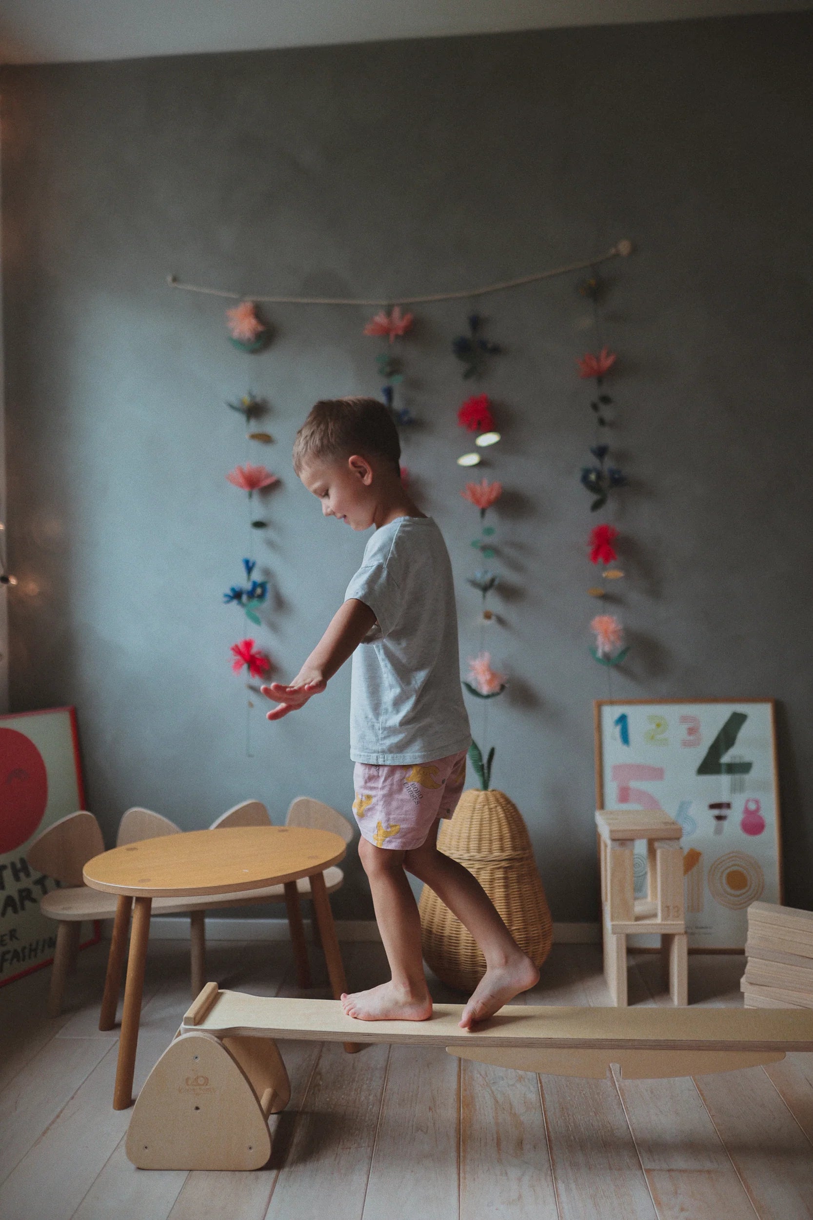 Kinderfeets - Balansbalk en wipwap van hout