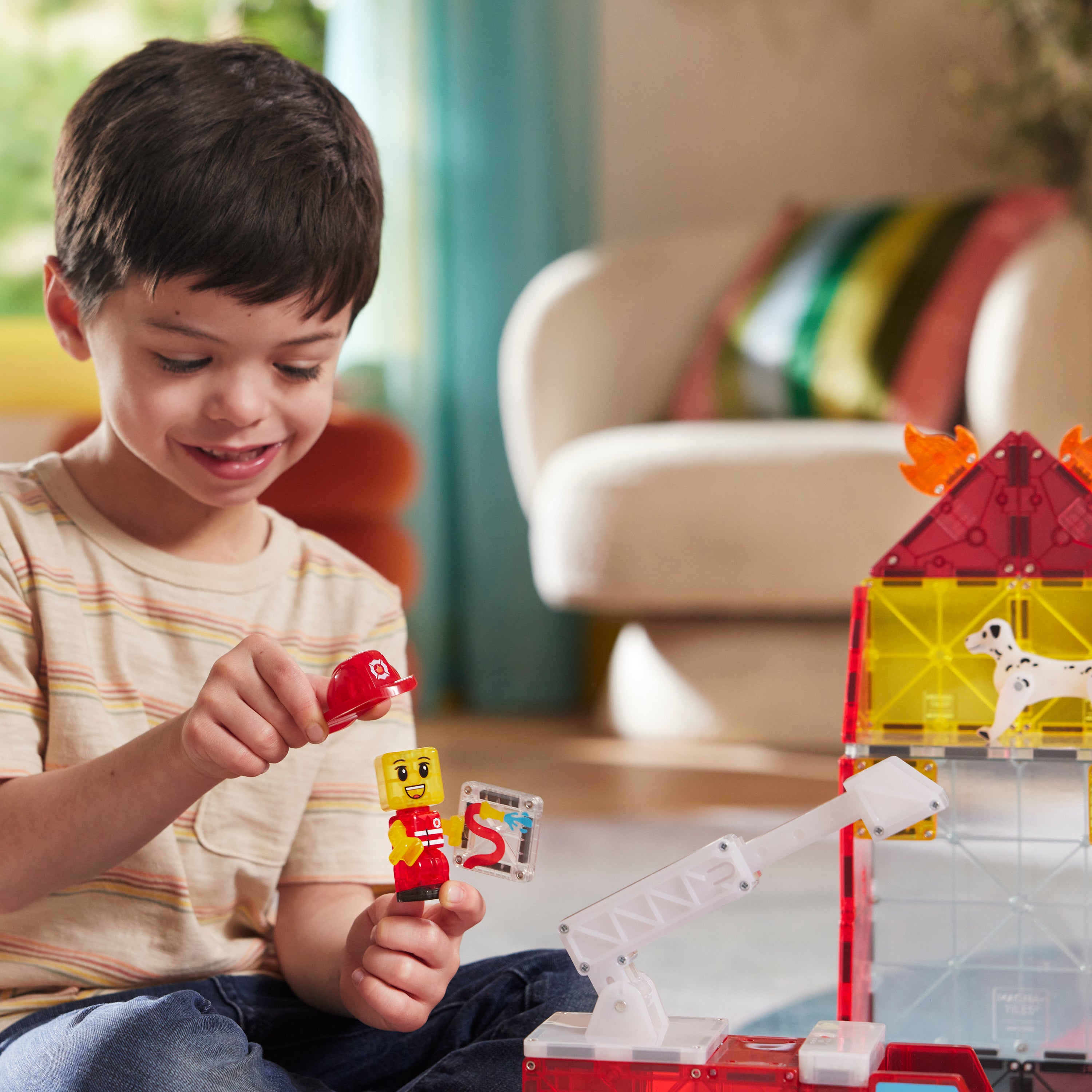 MAGNA-TILES® Fire Station met microMAGS (50 stuks)