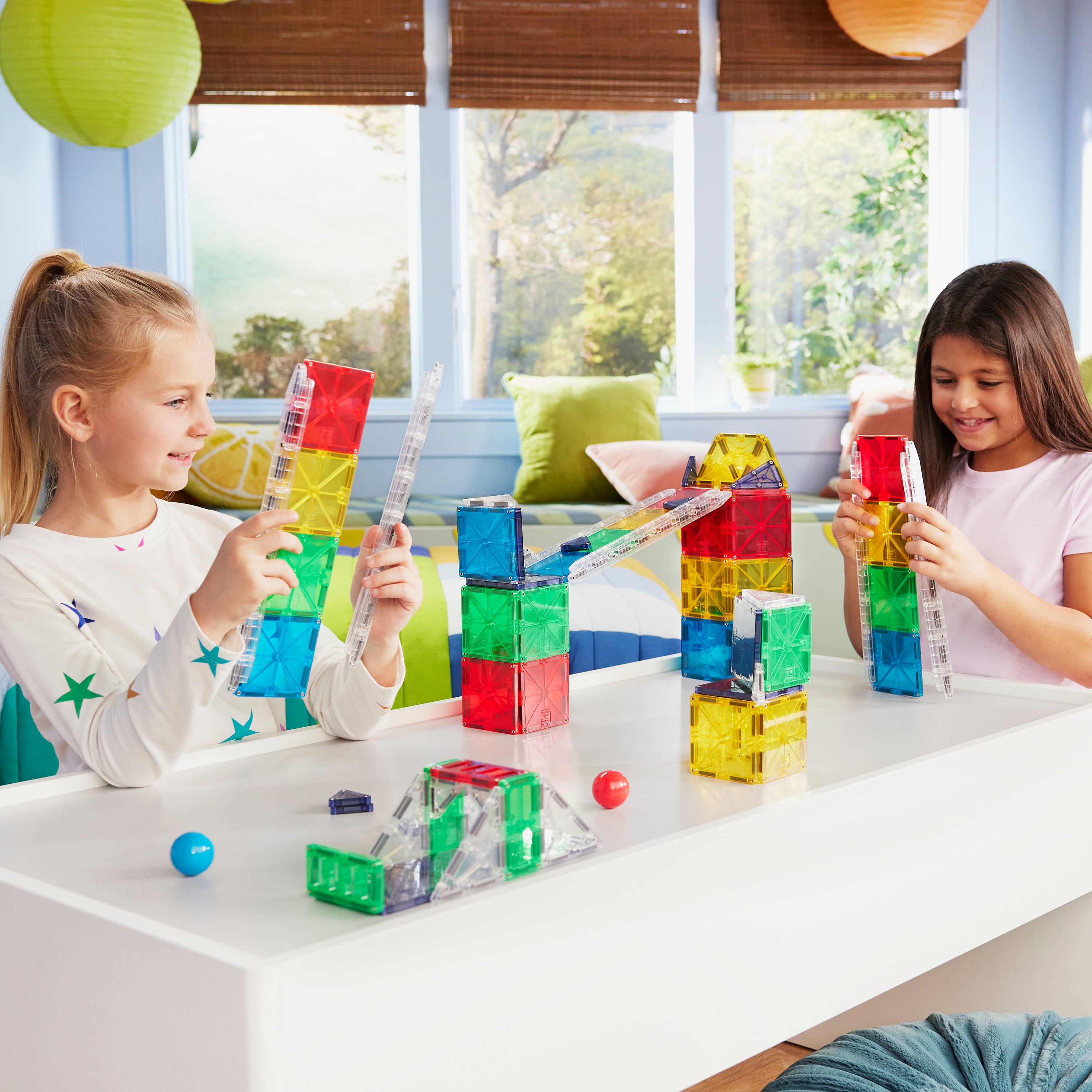 MAGNA-TILES® Rail Racers met microMAGS (90 stuks)