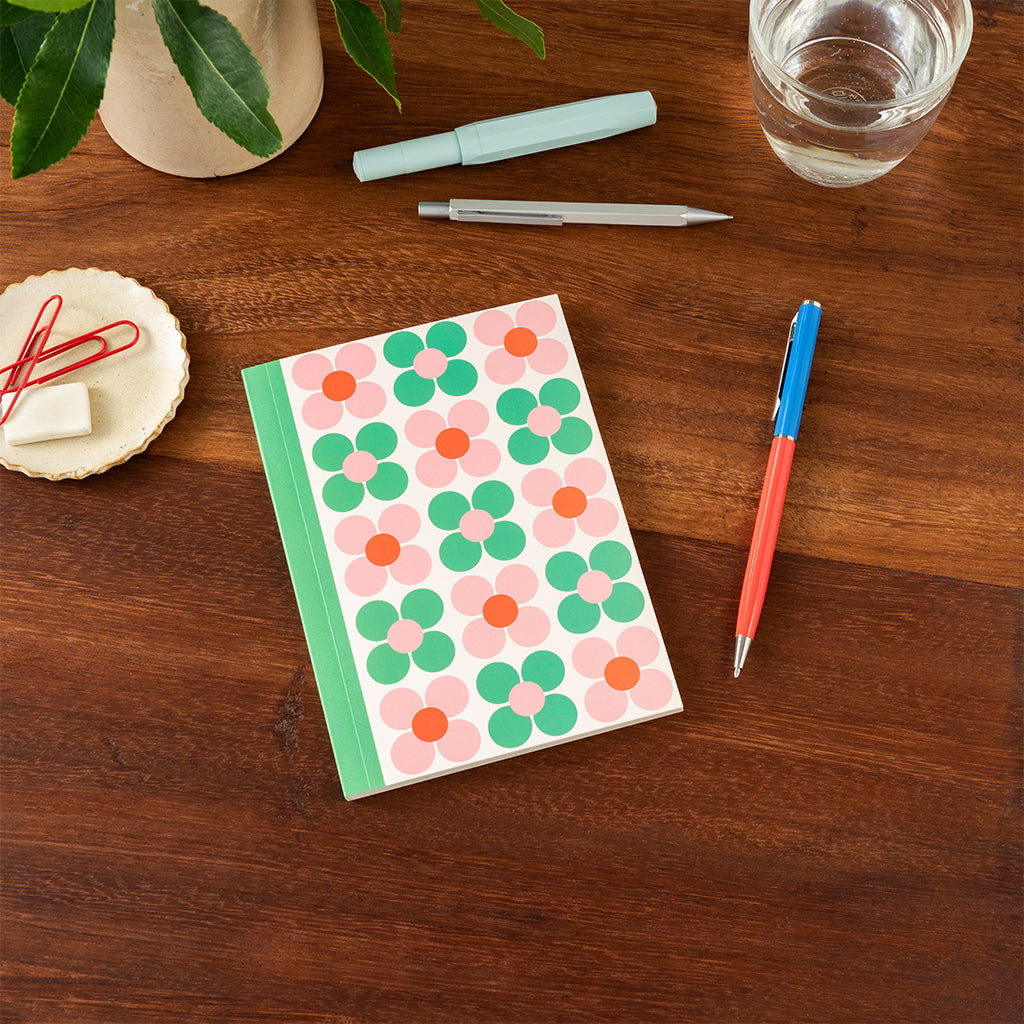 Rex London - A6 Notitieboekje Roze en Groene Bloemen