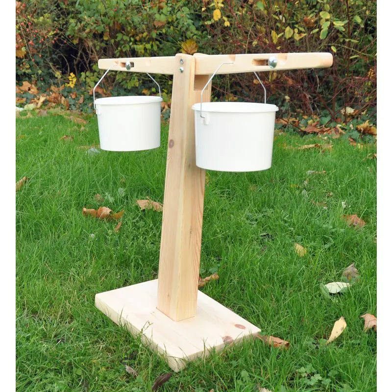 Cosy - Grote Weegschaal met Standaard en 2 Witte Emmers