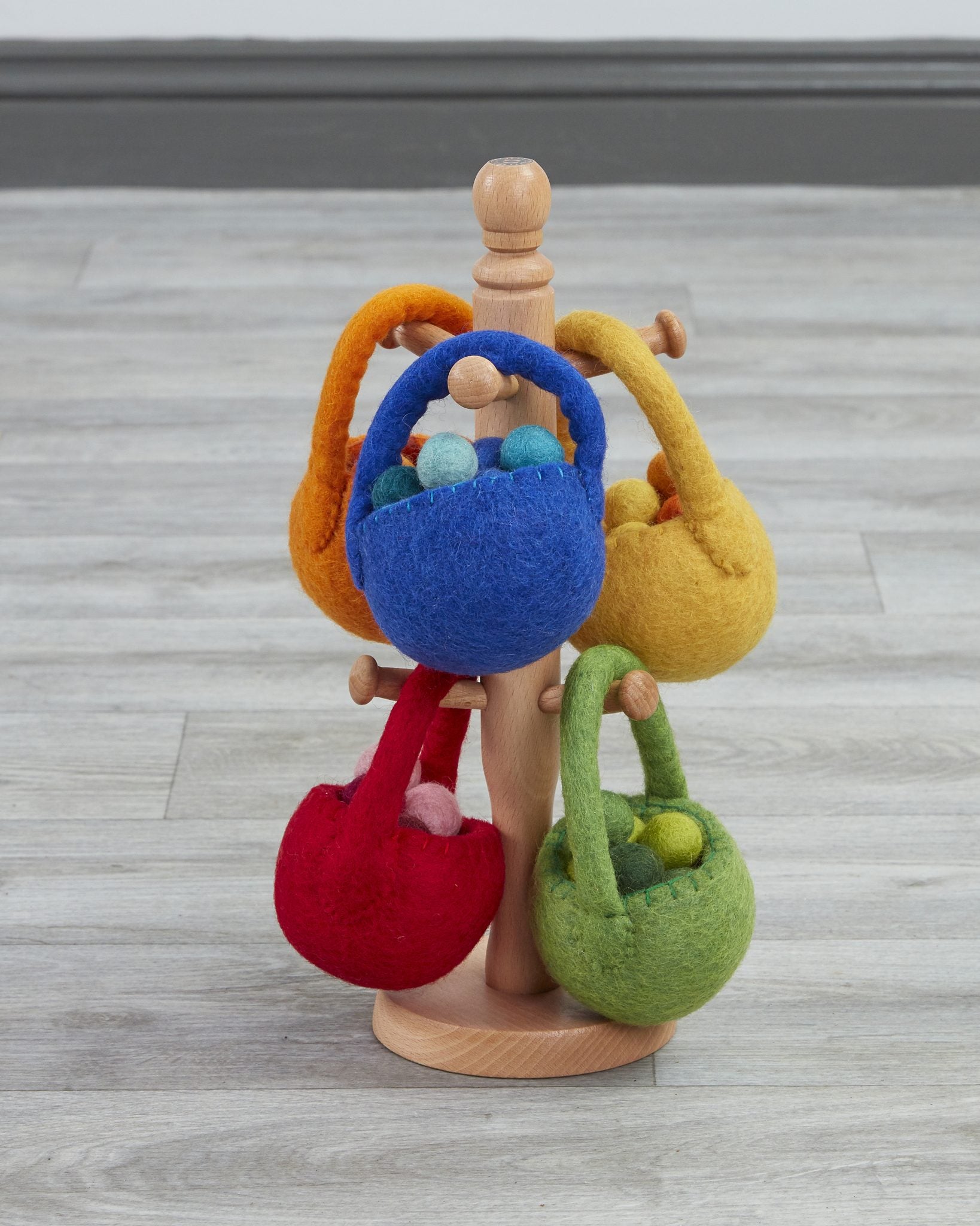 Cosy - Vilten Tassen en Ballen (5 stuks)