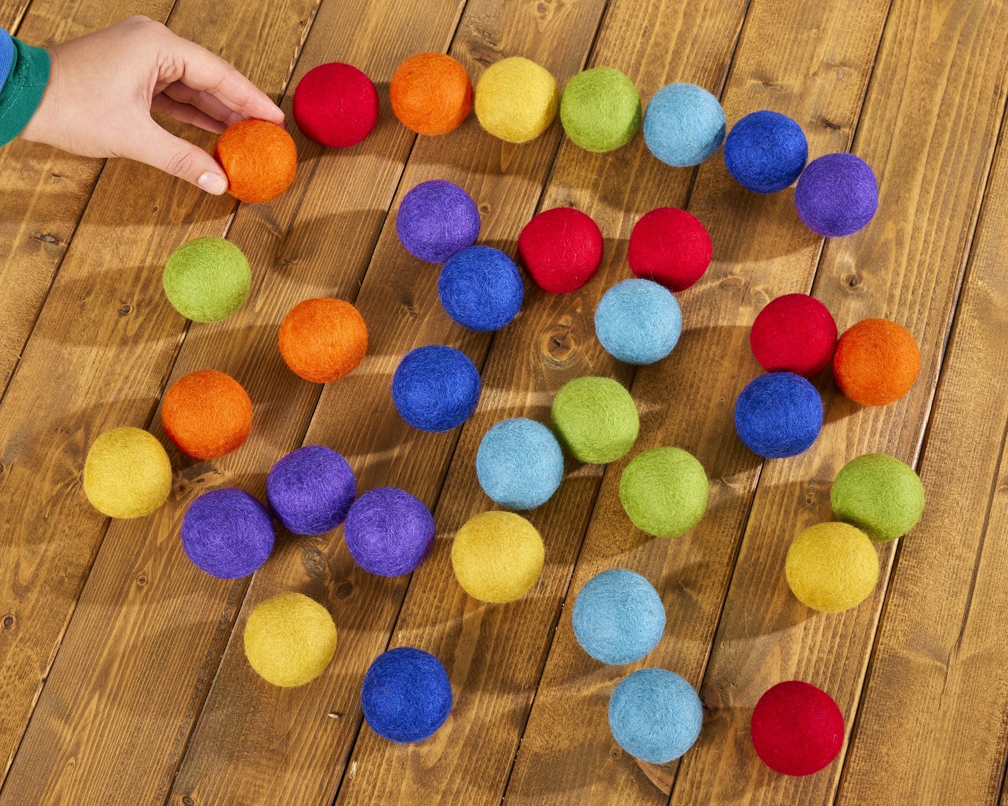 Cosy - Grote Pompom Regenboog Viltballen (35 stuks)