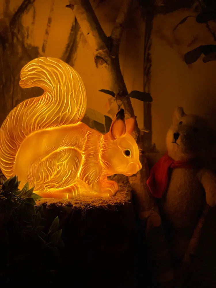 Egmont Toys - Lamp Eekhoorn 26 x 21 cm - Heico