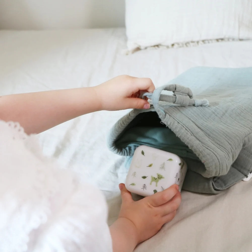 Cloud B - Cube B - Forest