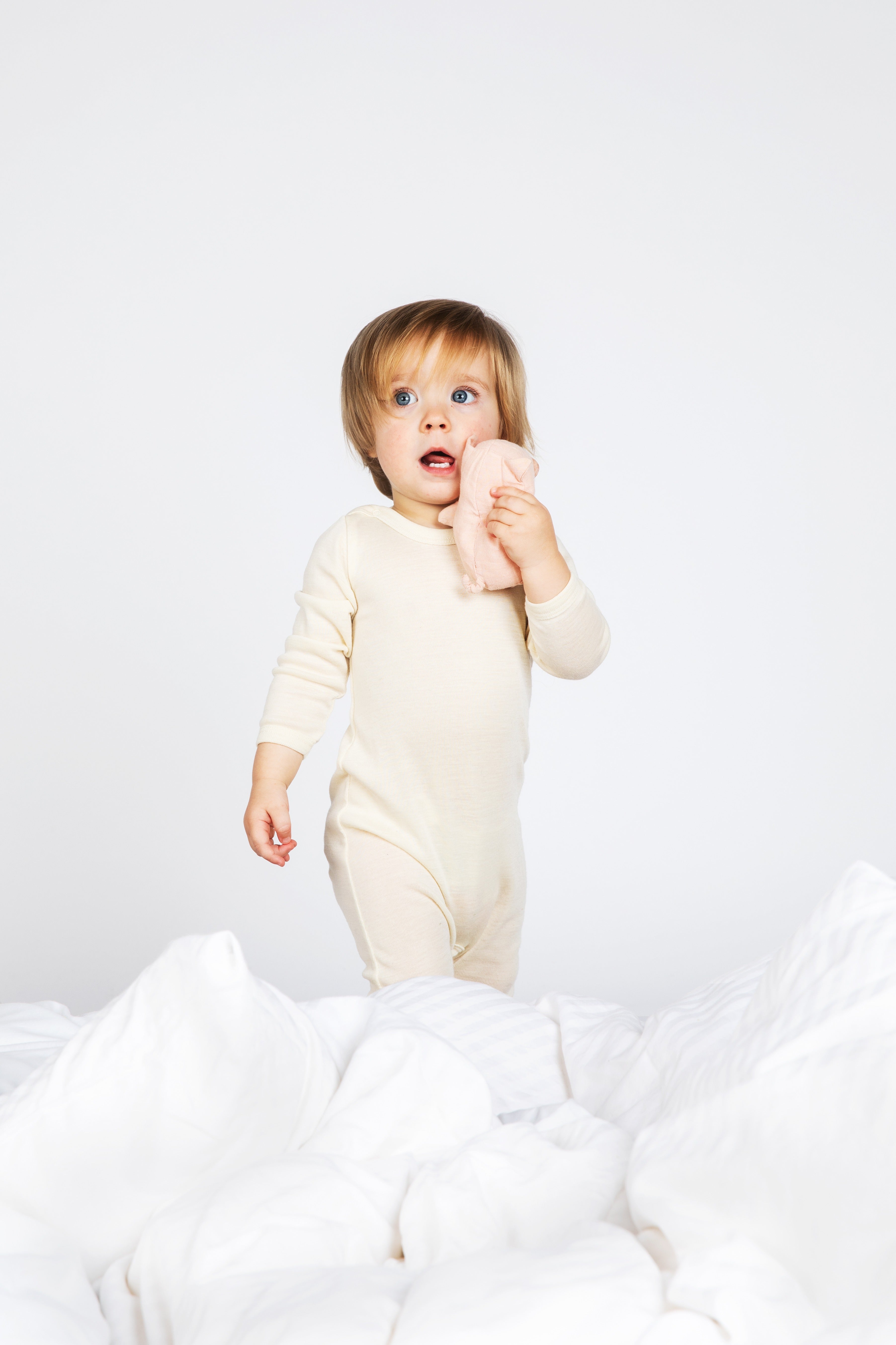 Engel Natur - bio merino wol en zijde pakje onesie met omslagvoetjes - Naturel