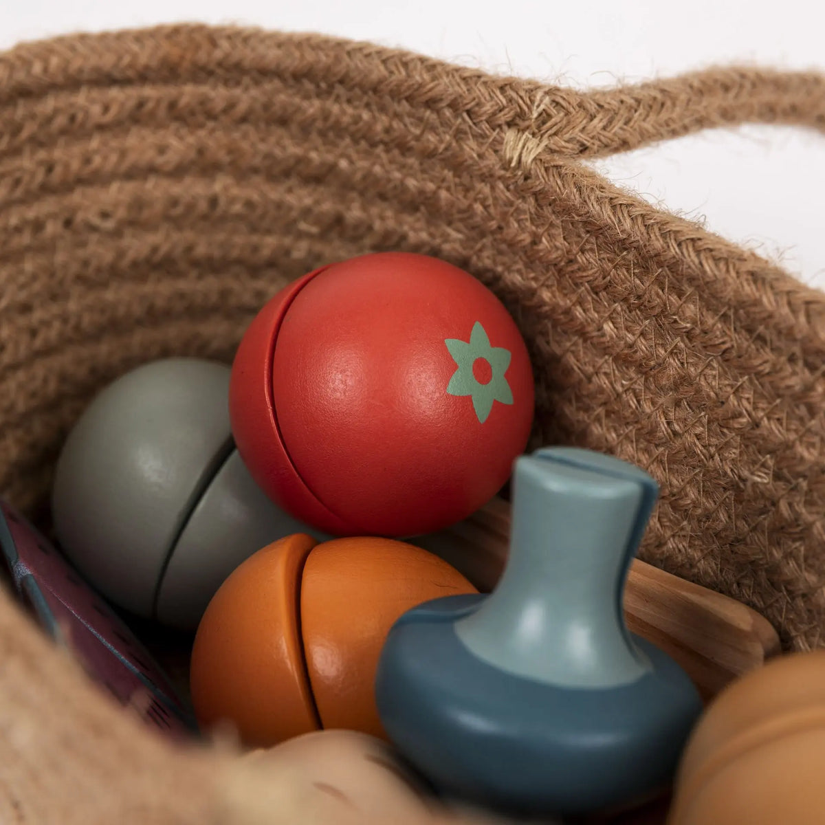 Egmont Toys - Houten fruit- en groenteset in juten mand