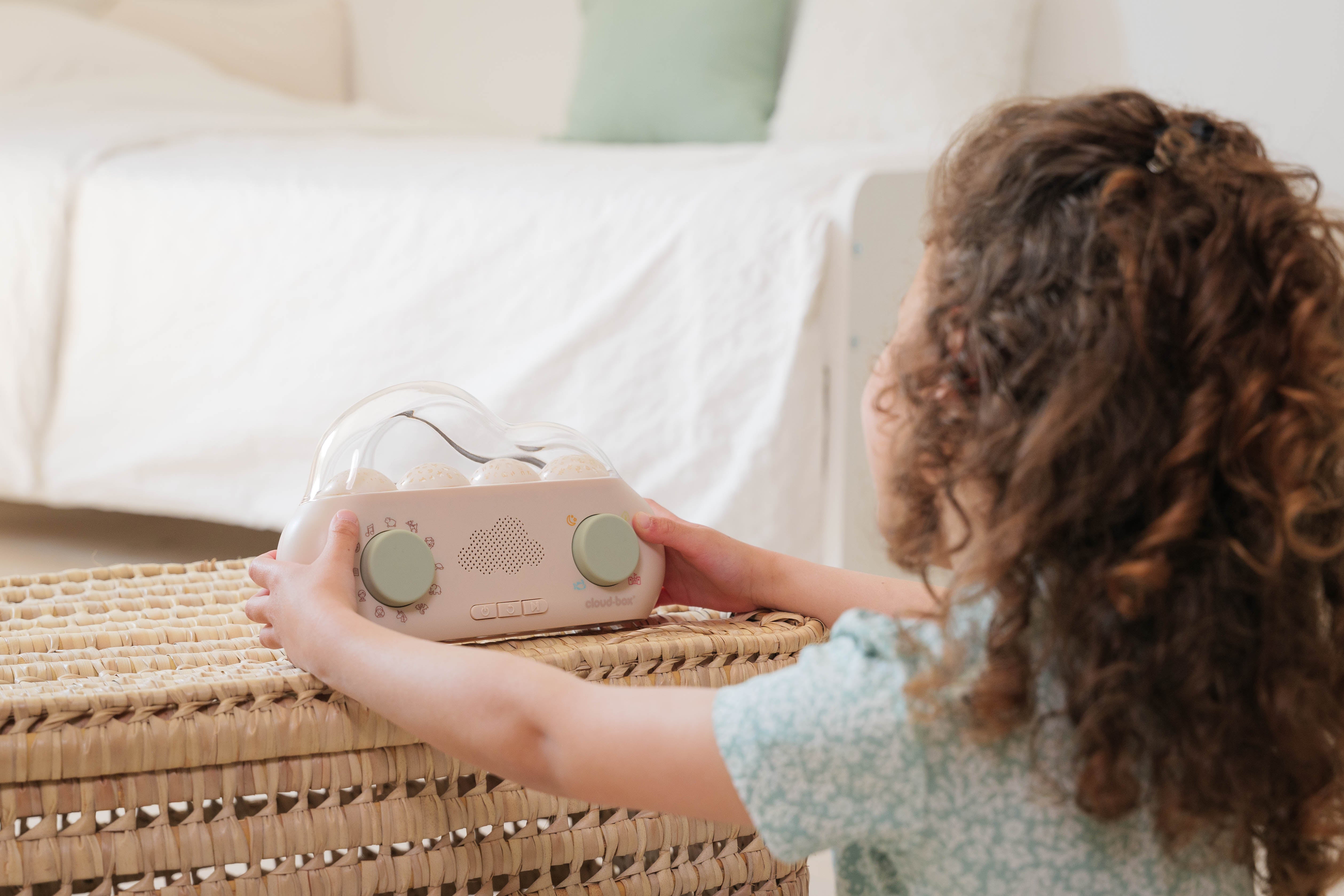 Cloud B - CloudBox™ Verhalen, white noise lichtprojecties - Nederlands & Frans