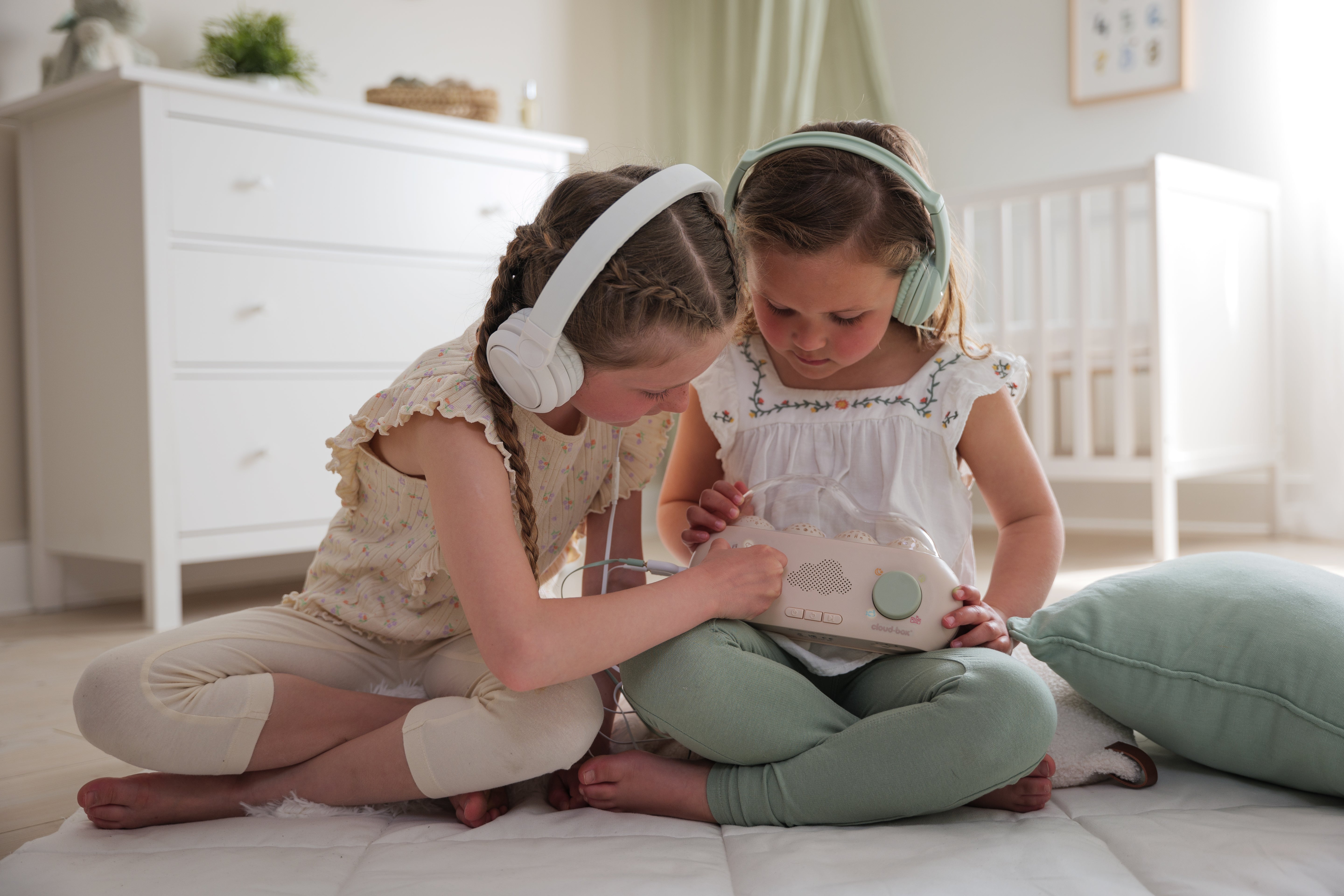 Cloud B - CloudBox™ Verhalen, white noise lichtprojecties - Nederlands & Frans