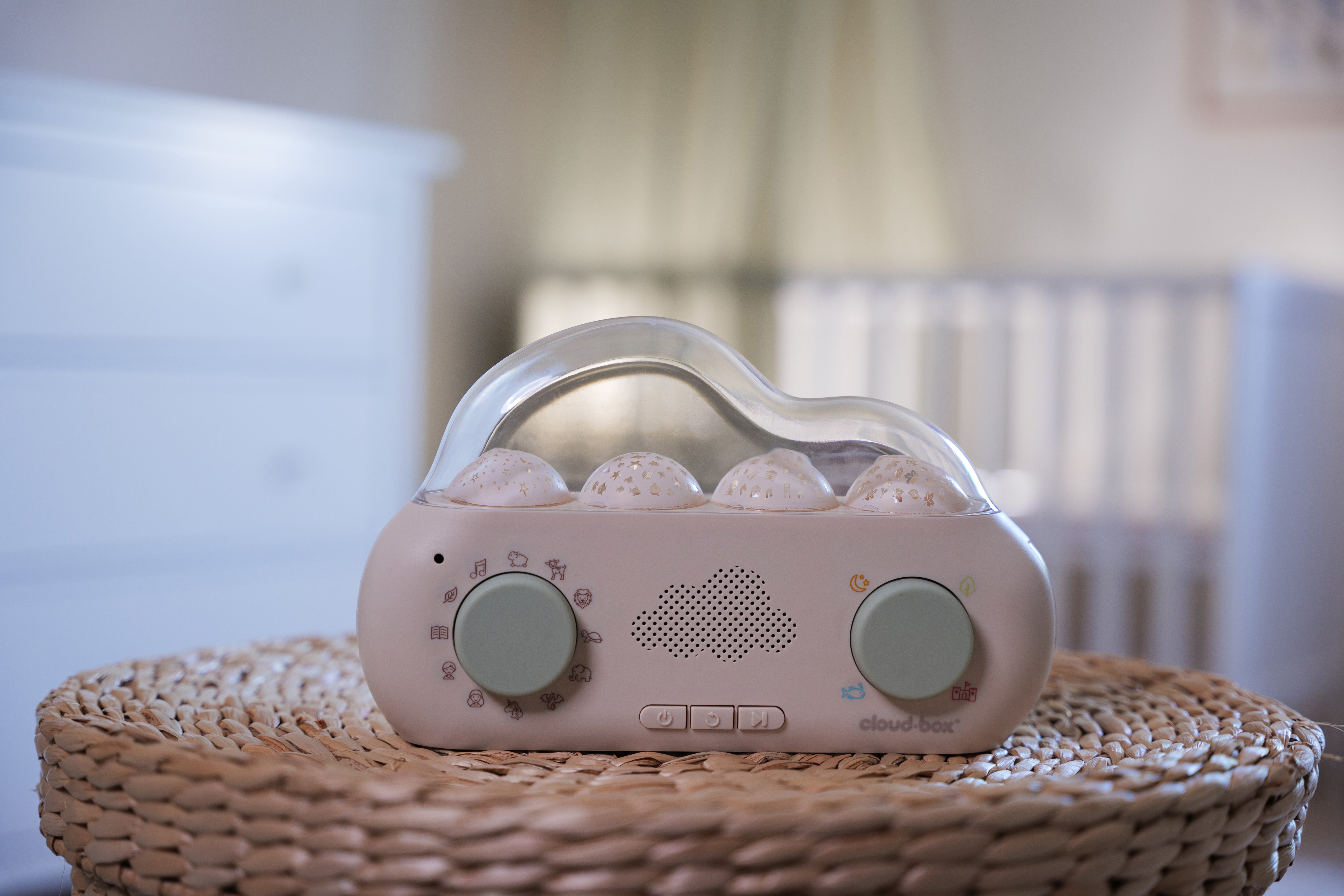 Cloud B - CloudBox™ Verhalen, white noise lichtprojecties - Nederlands & Frans