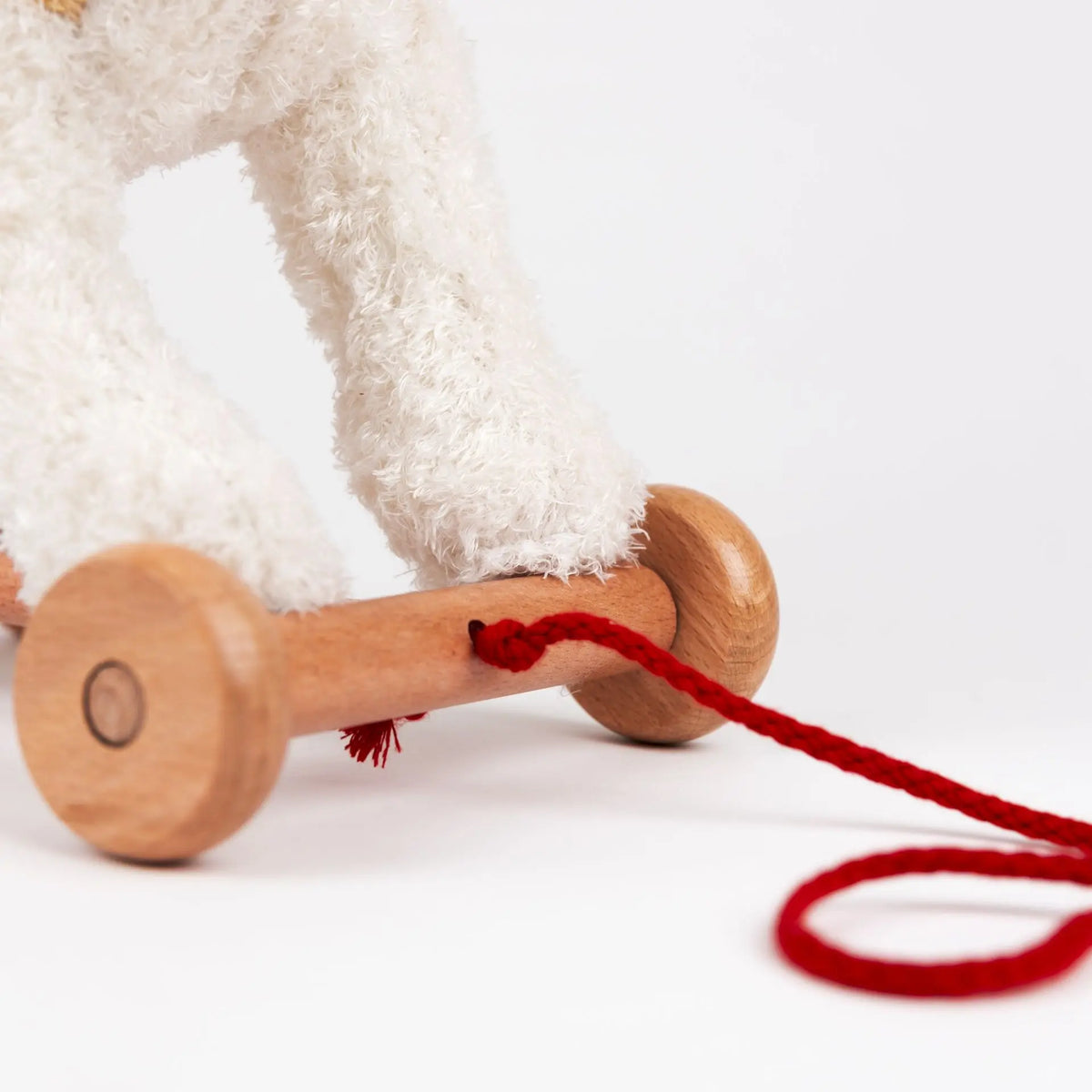 Egmont Toys - Trekfiguur Eliot de hond