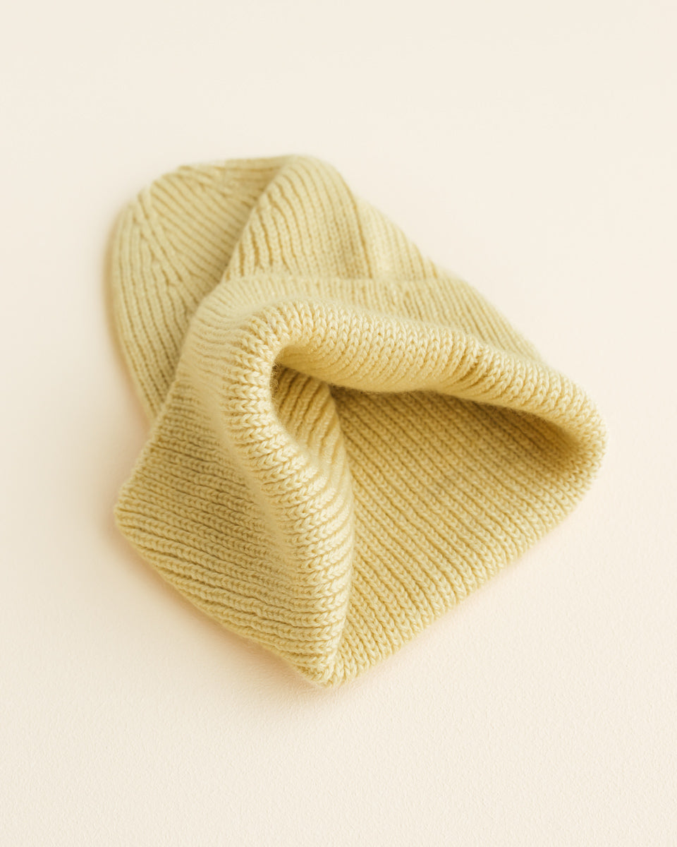 Hvid mutsje Fonzie KIDS Light Yellow breisel