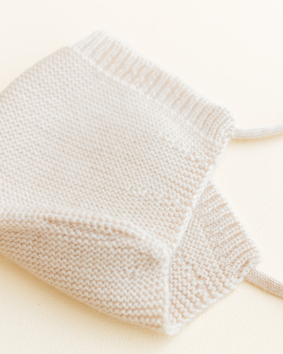 Hvid Wollen bonnet Dolly Cream