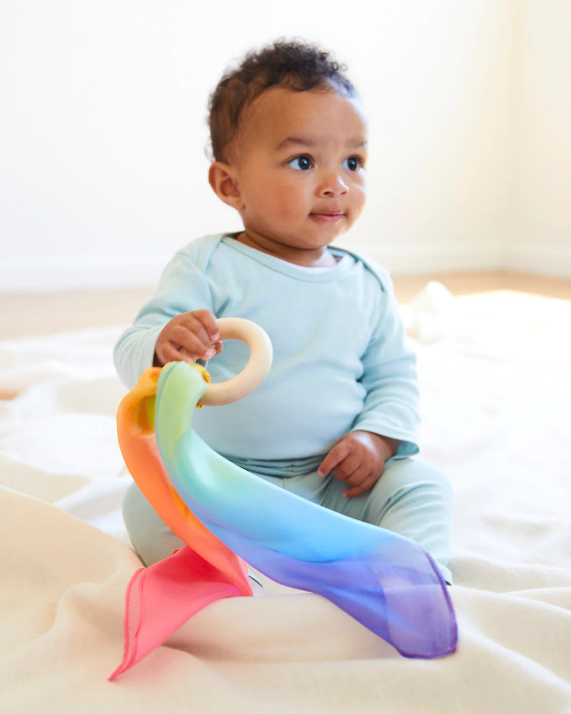Sarah's Silks Speelzijde Bijtring Regenboog - 50cm