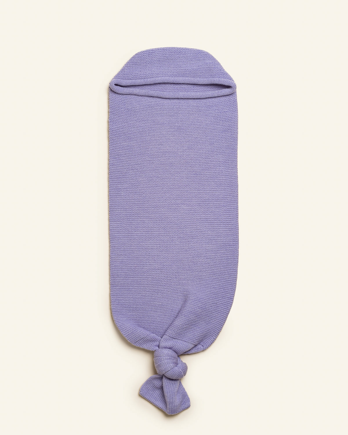 Hvid wollen cocoon lilac