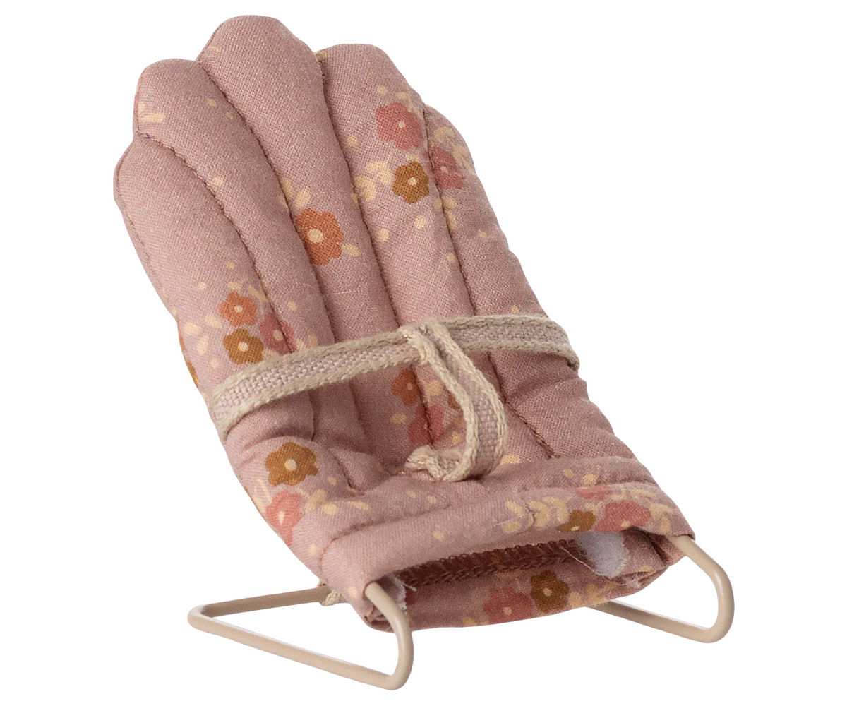 Maileg Wipstoeltje Rose - babysitter - 7,5 cm