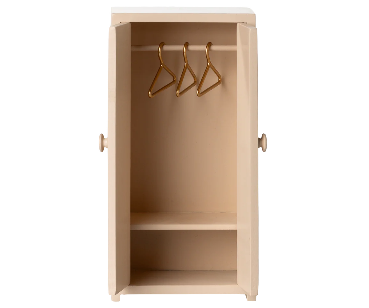 Maileg - Kast met 3 hangers (muis maat) voor in poppenhuis - Licht roze