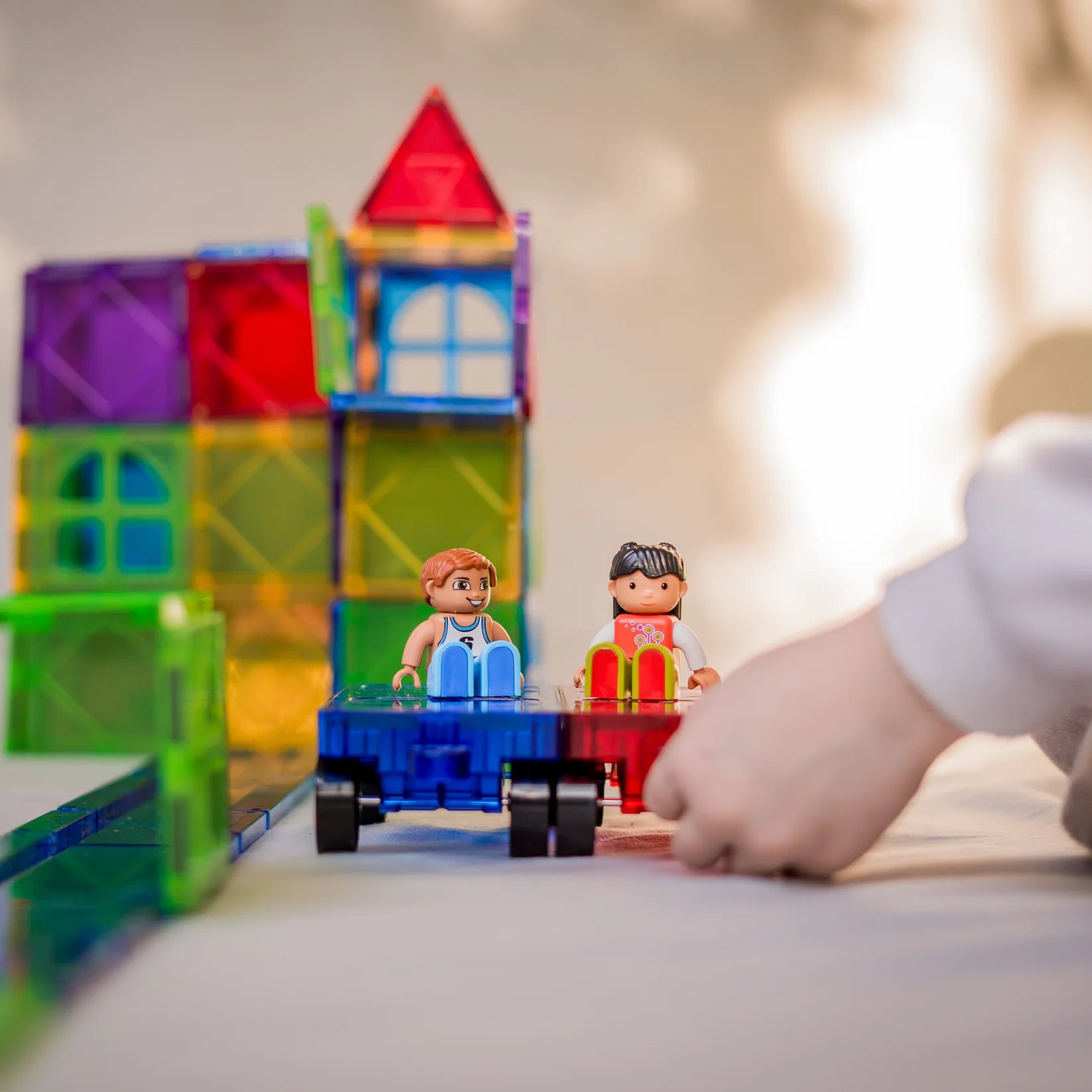 Gladi Tiles - 2 magnetische auto's - Magnetic Tiles - Magnetisch Speelgoed