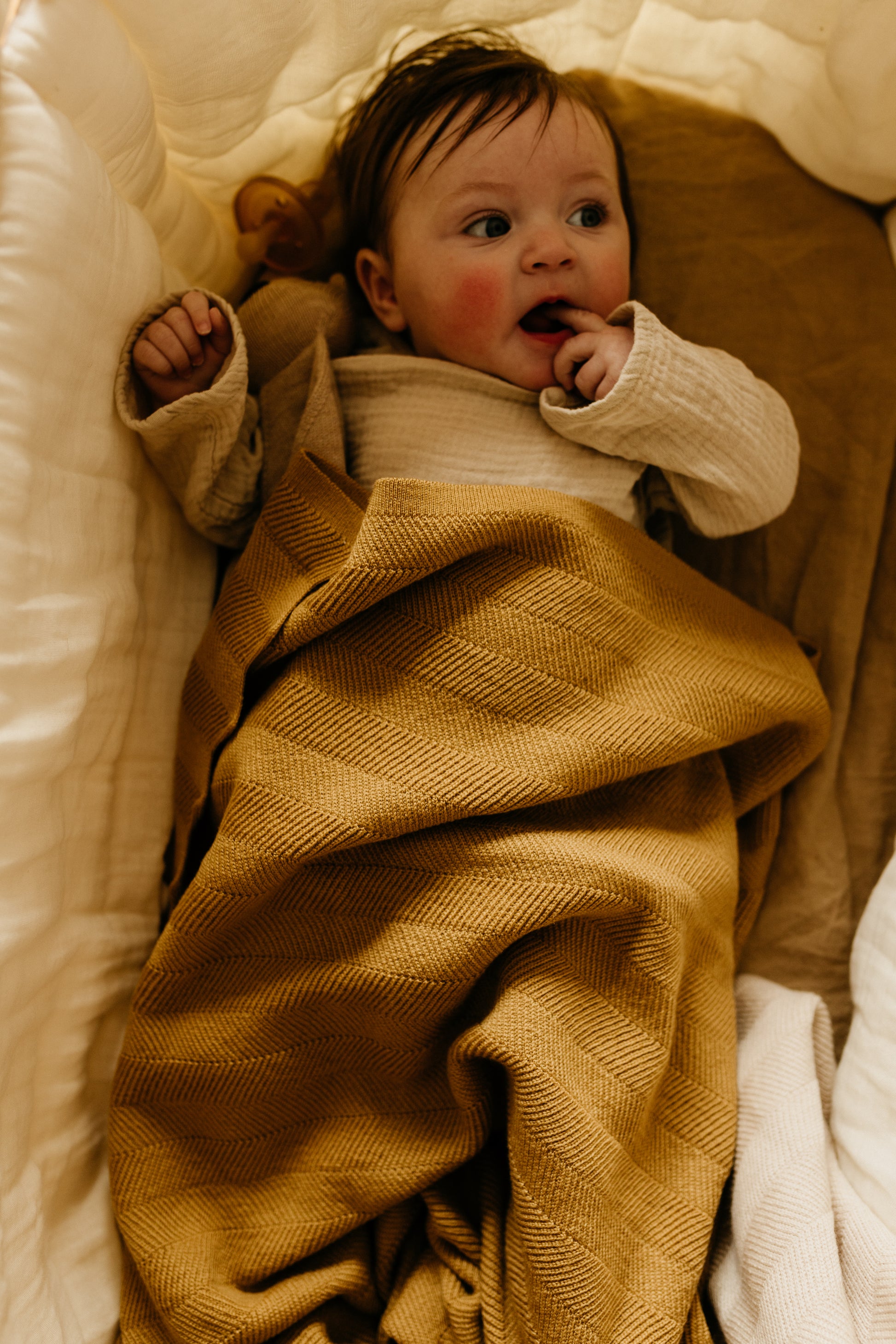 Hvid Wollen babydeken Freddie Ochre