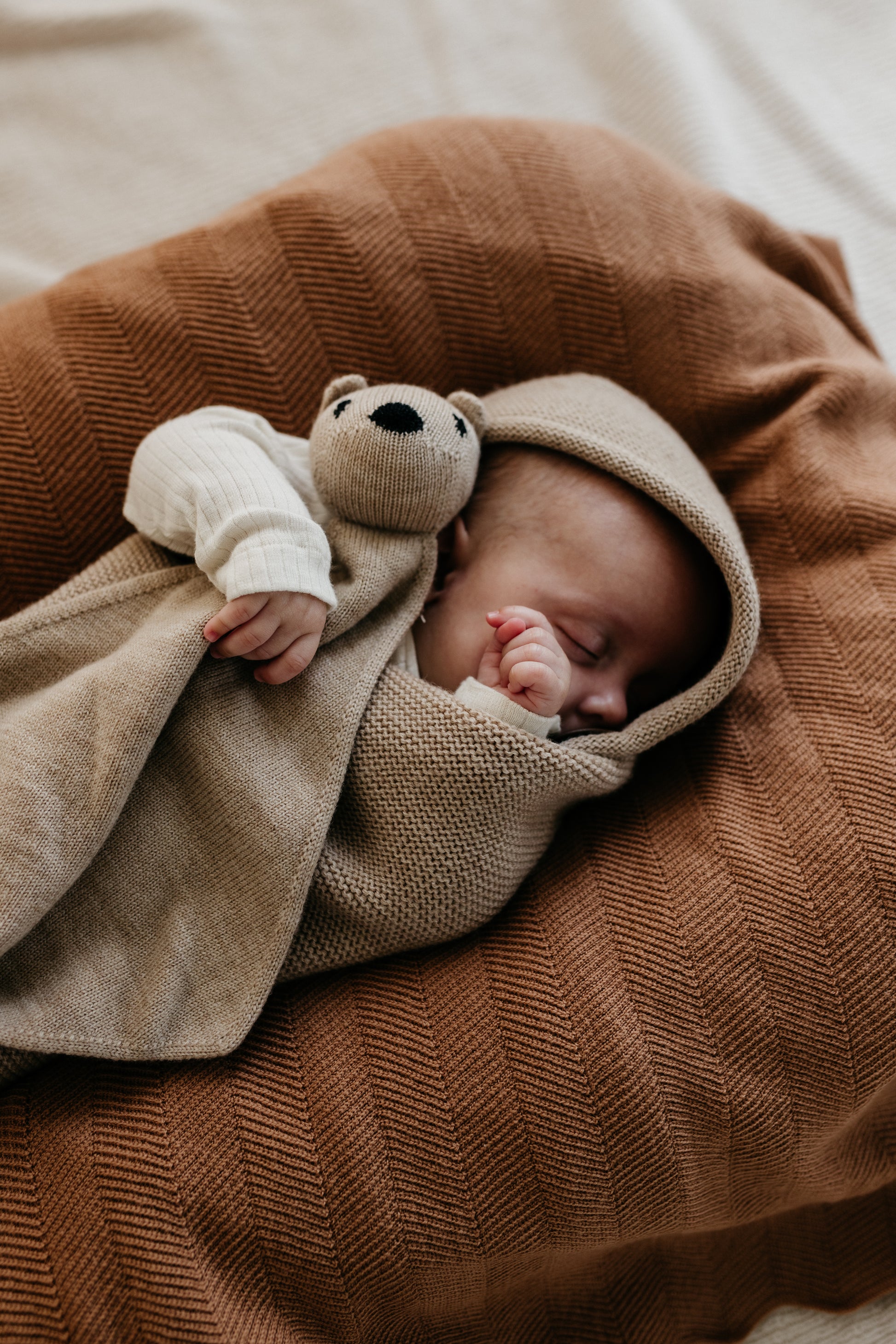 Hvid Wollen babydeken Freddie Terracotta