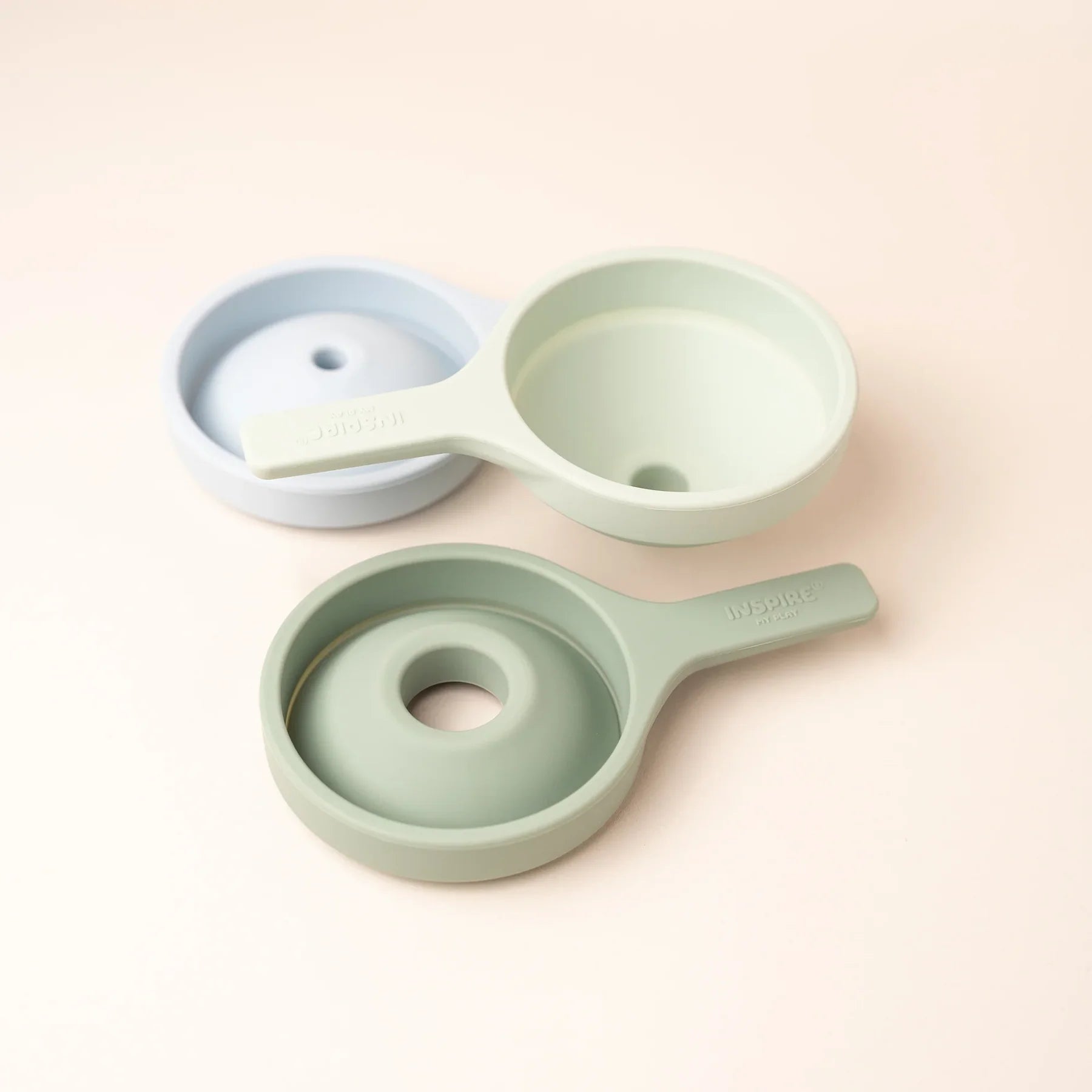 Inspire My Play Play Tray - 3 inklapbare trechters groen/blauw