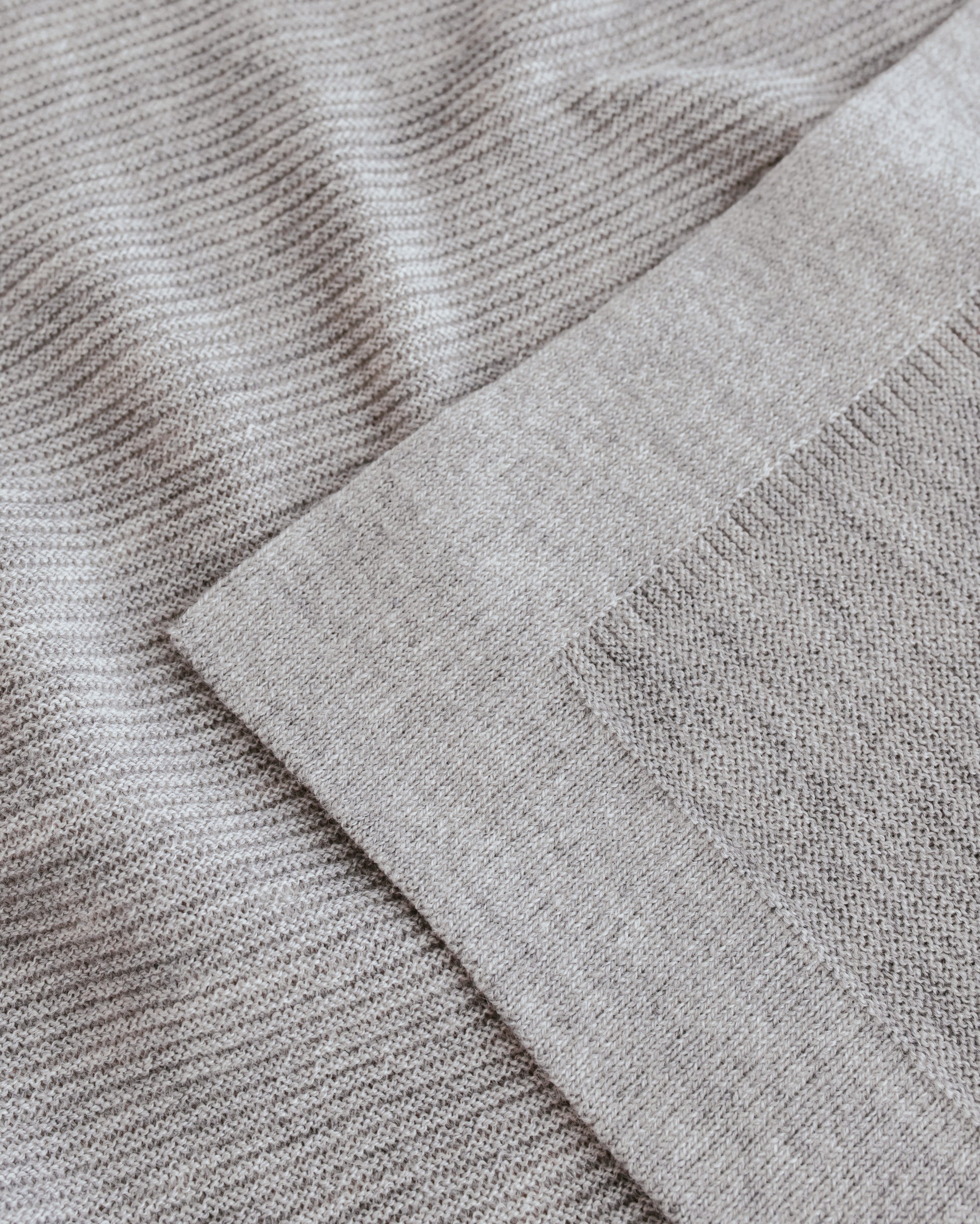 Hvid Wollen babydeken Gust Grey Melange