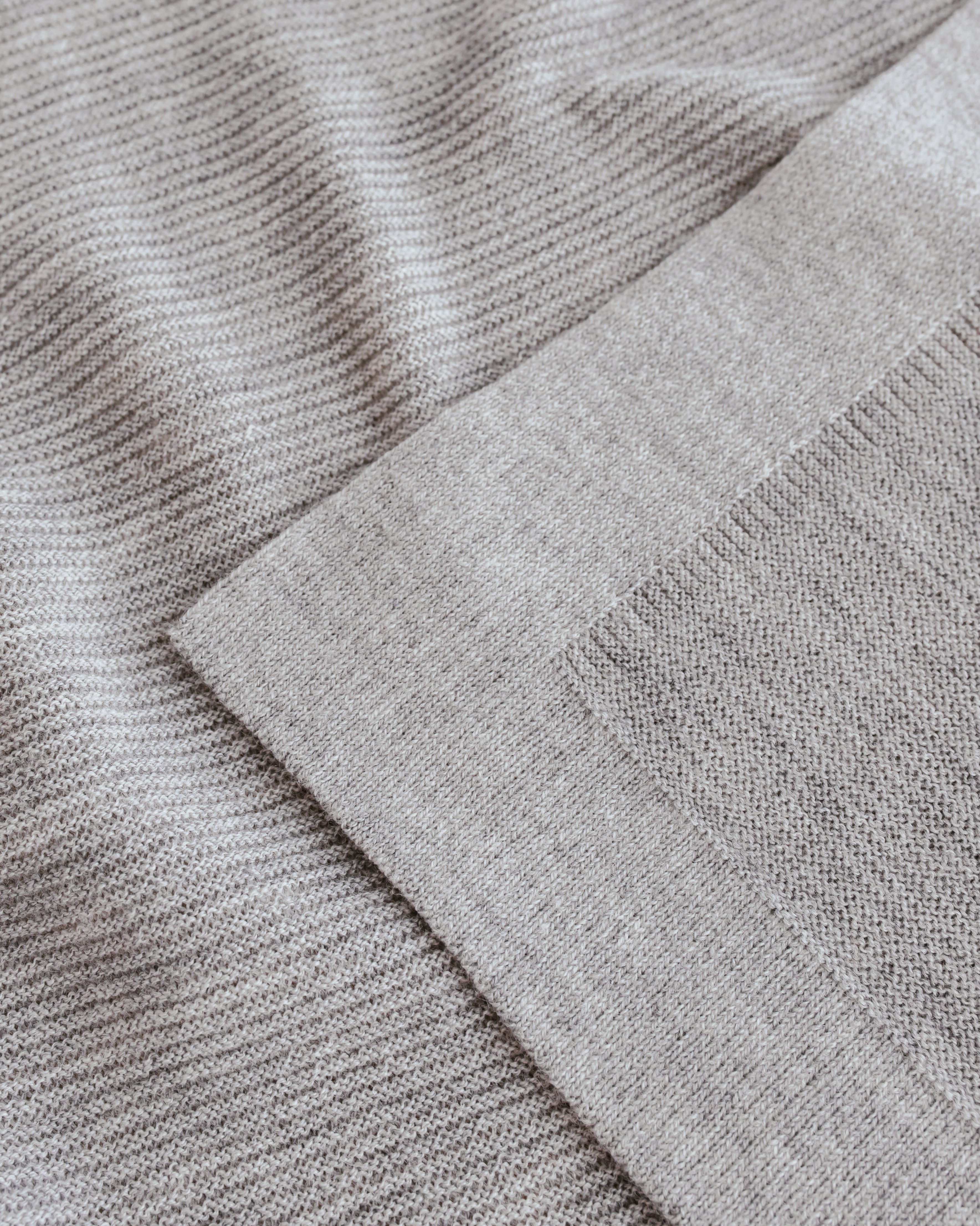 Hvid Wollen babydeken Gust Grey Melange