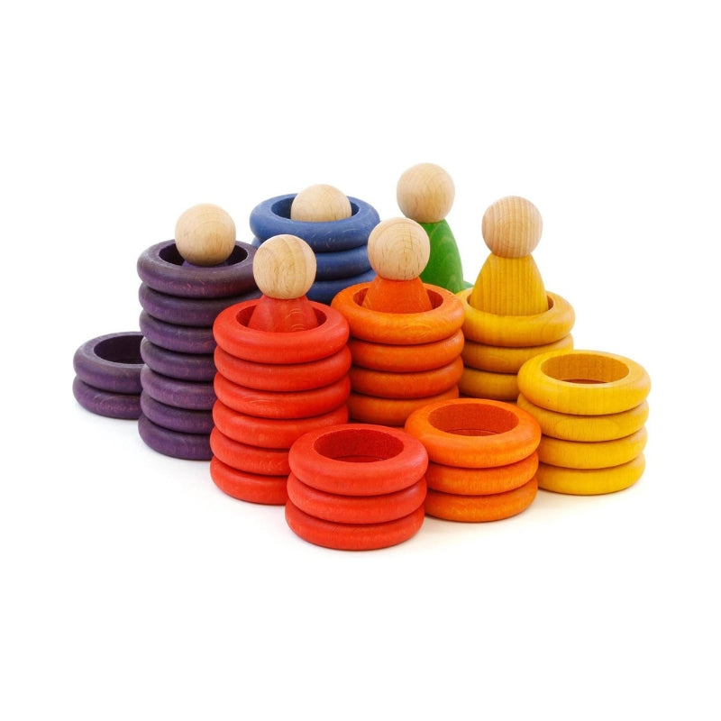 Munten en ringen in 6 verschillende kleuren van Grapat. 