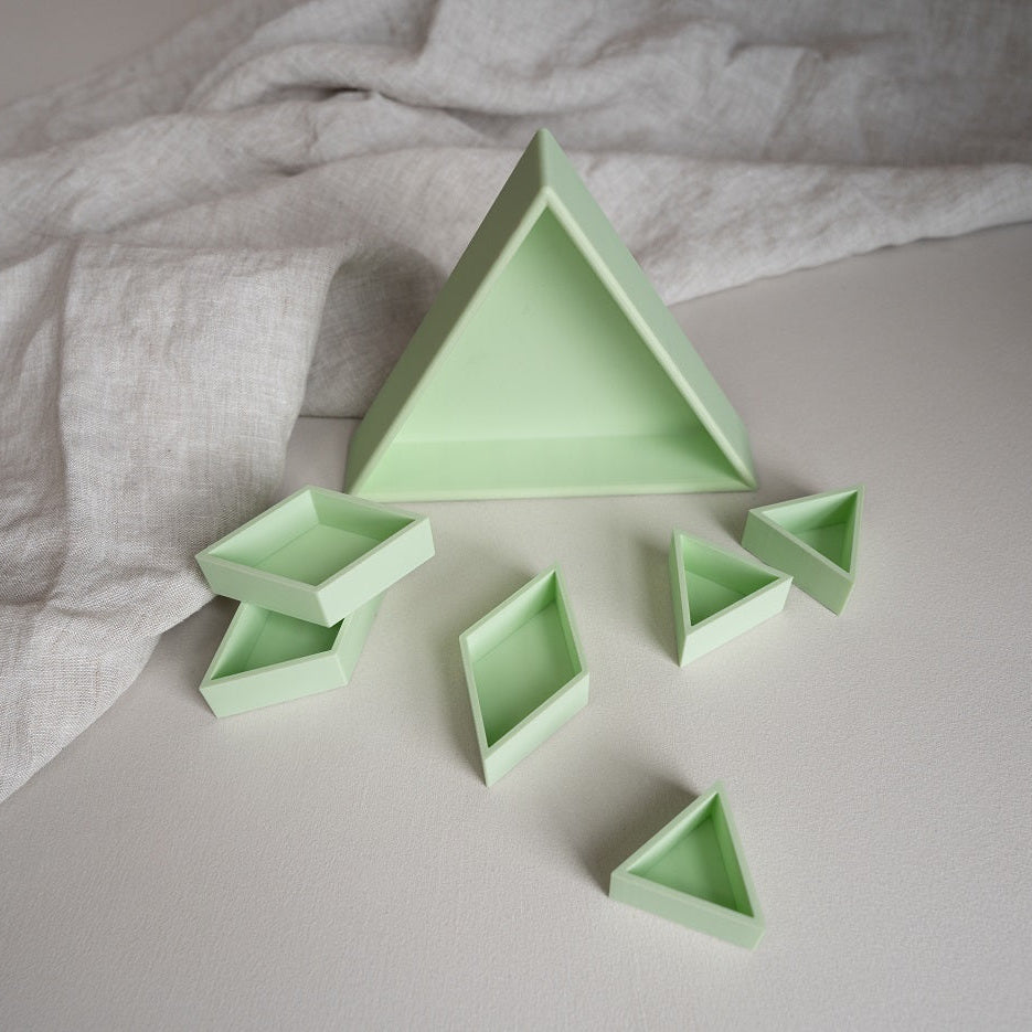 Grennn - inlegdriehoek 'mandigo' pastel groen