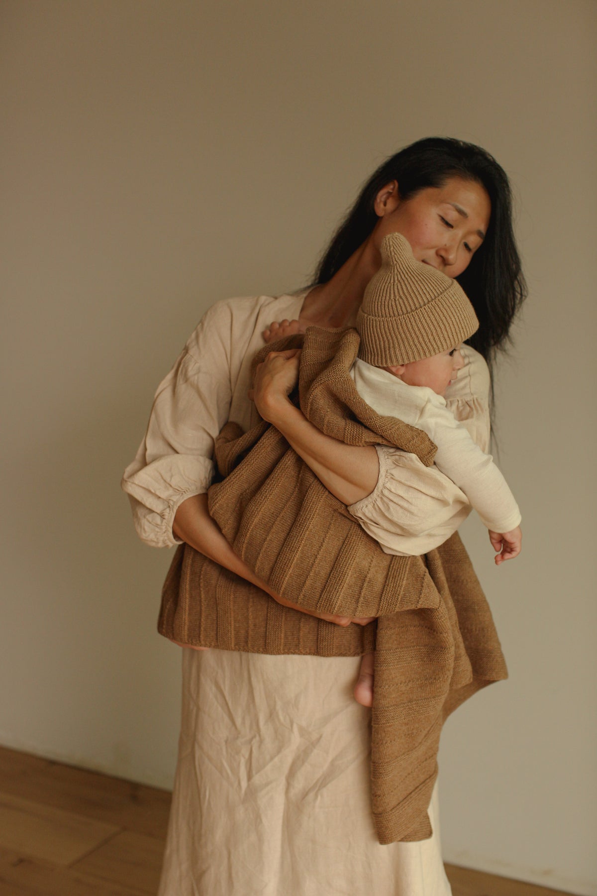 Hvid Wollen babydeken Holly Walnut