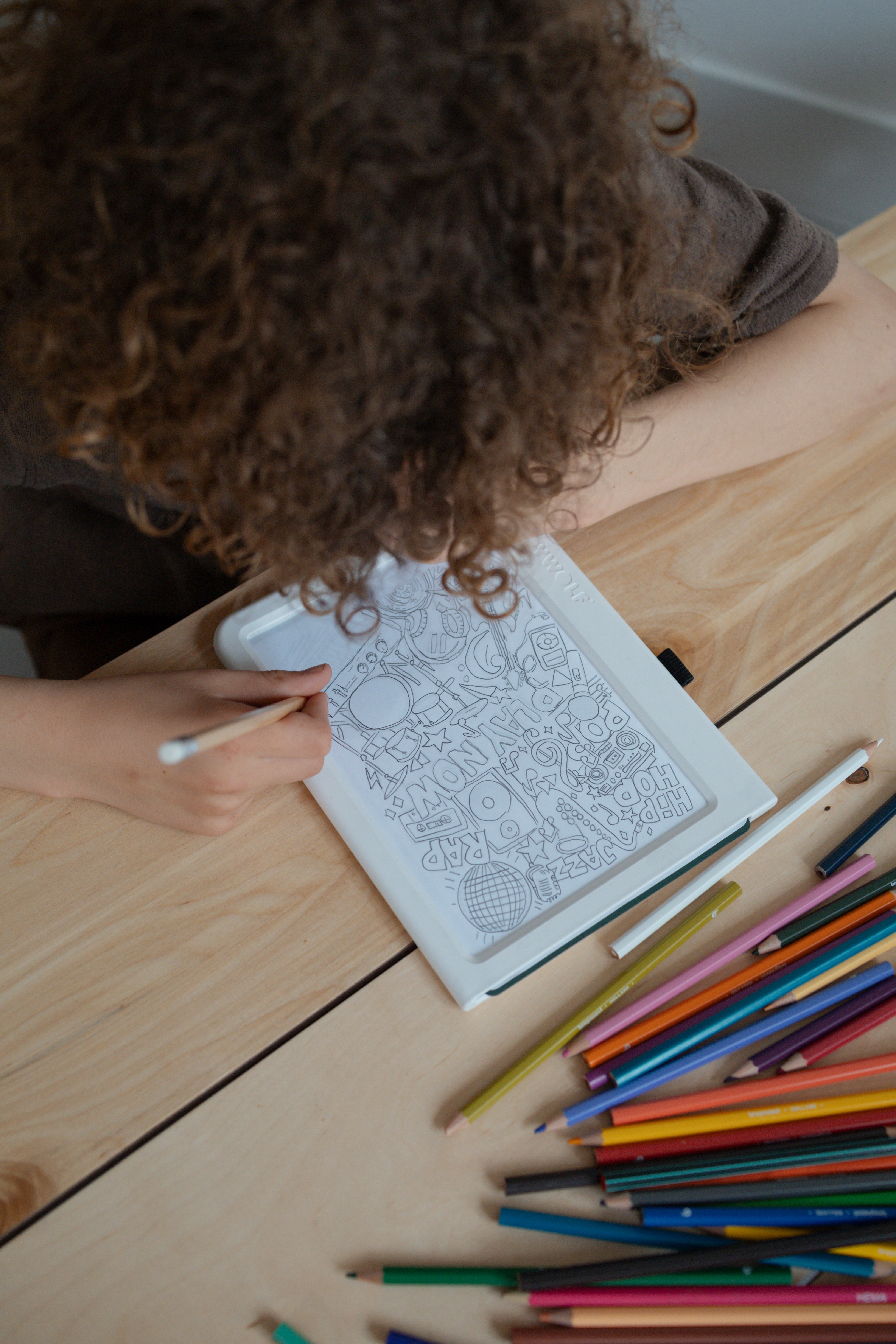 Kidywolf K-DRAW PAD 10+ Lichtgevende Tekentablet met 30 Tekensjablonen