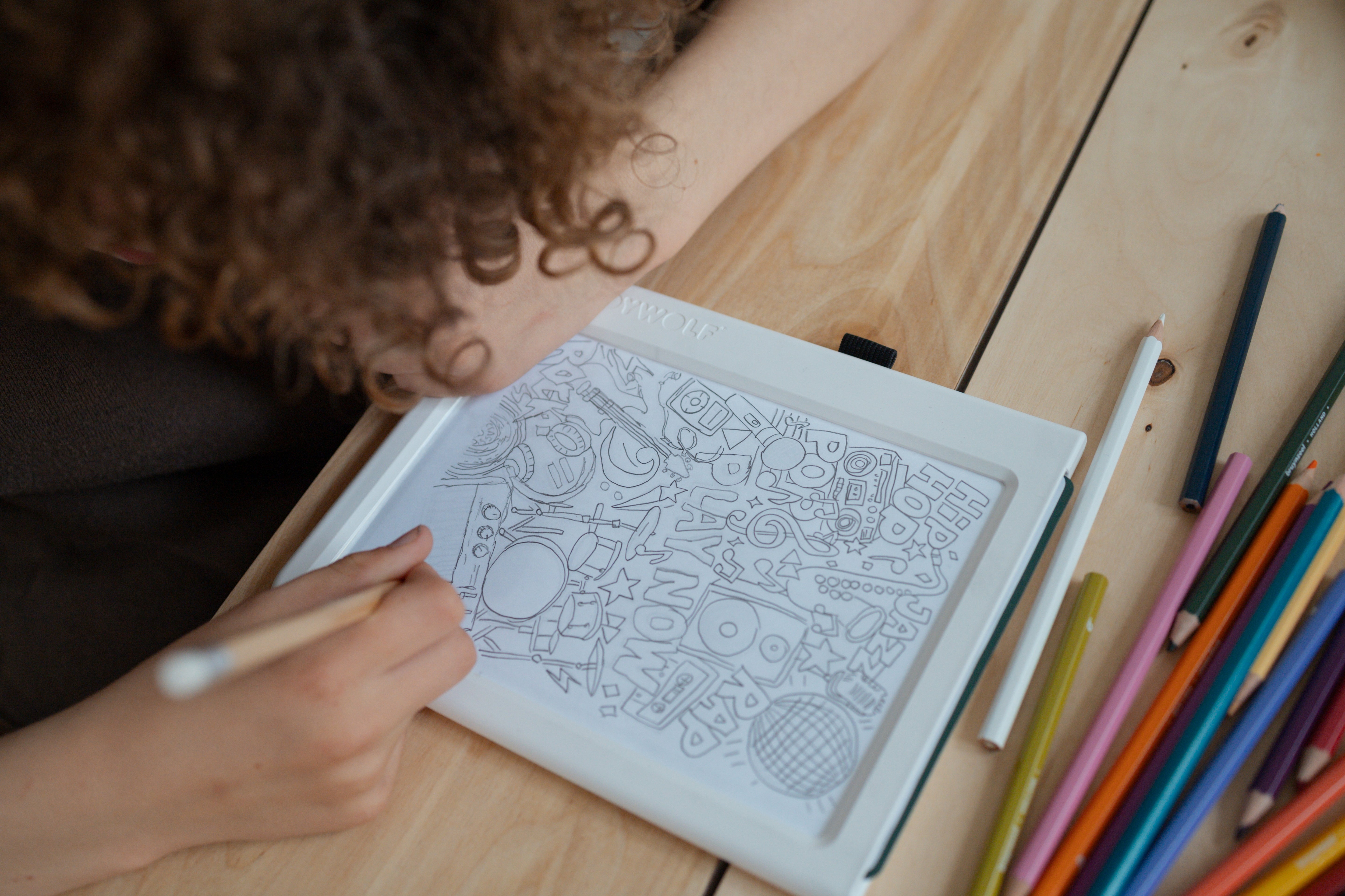 Kidywolf K-DRAW PAD 10+ Lichtgevende Tekentablet met 30 Tekensjablonen