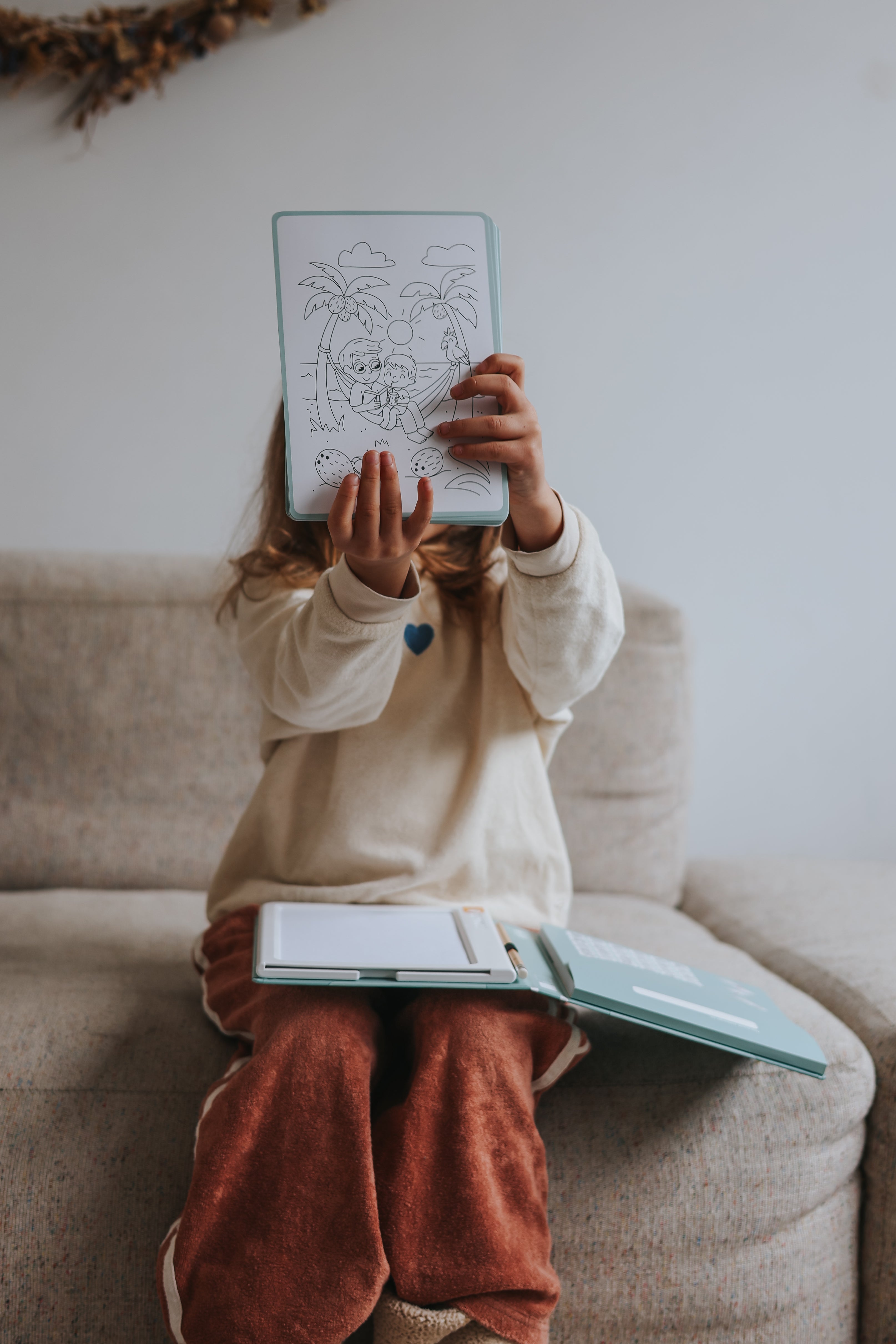 KIDYDRAW PAD 6+ Lichtgevende Tekentablet met 30 Tekensjablonen