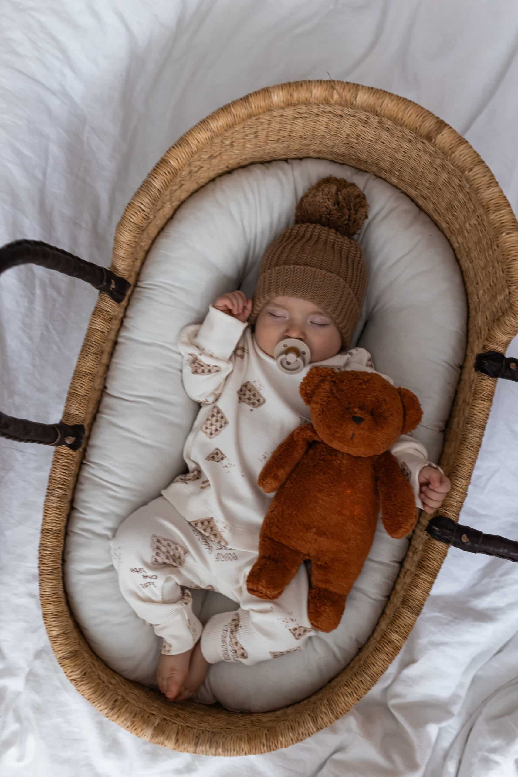Moonie - Slaapknuffel The Humming Bear 2.0 - Caramel Natur White Noise