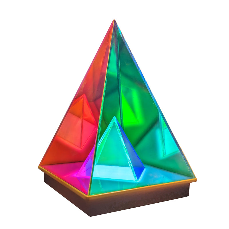 Playlearn - 3D Prismalicht Piramide