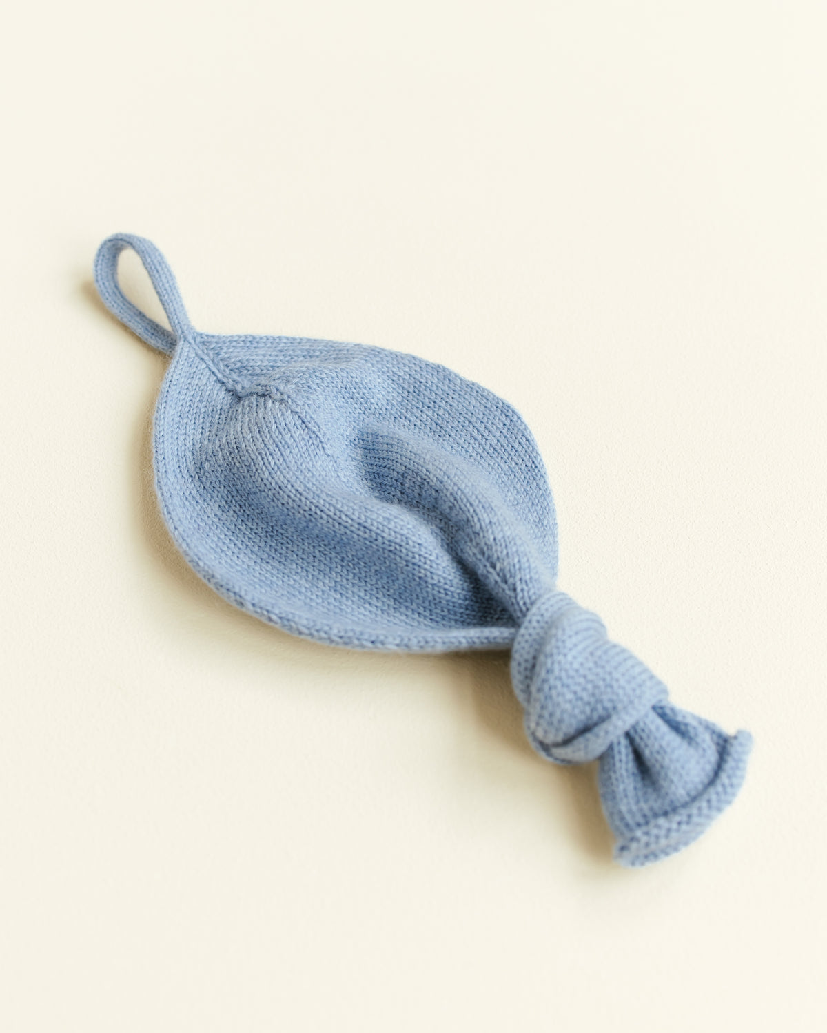 Hvid - Wollen knuffeldoekje Titi Light Blue