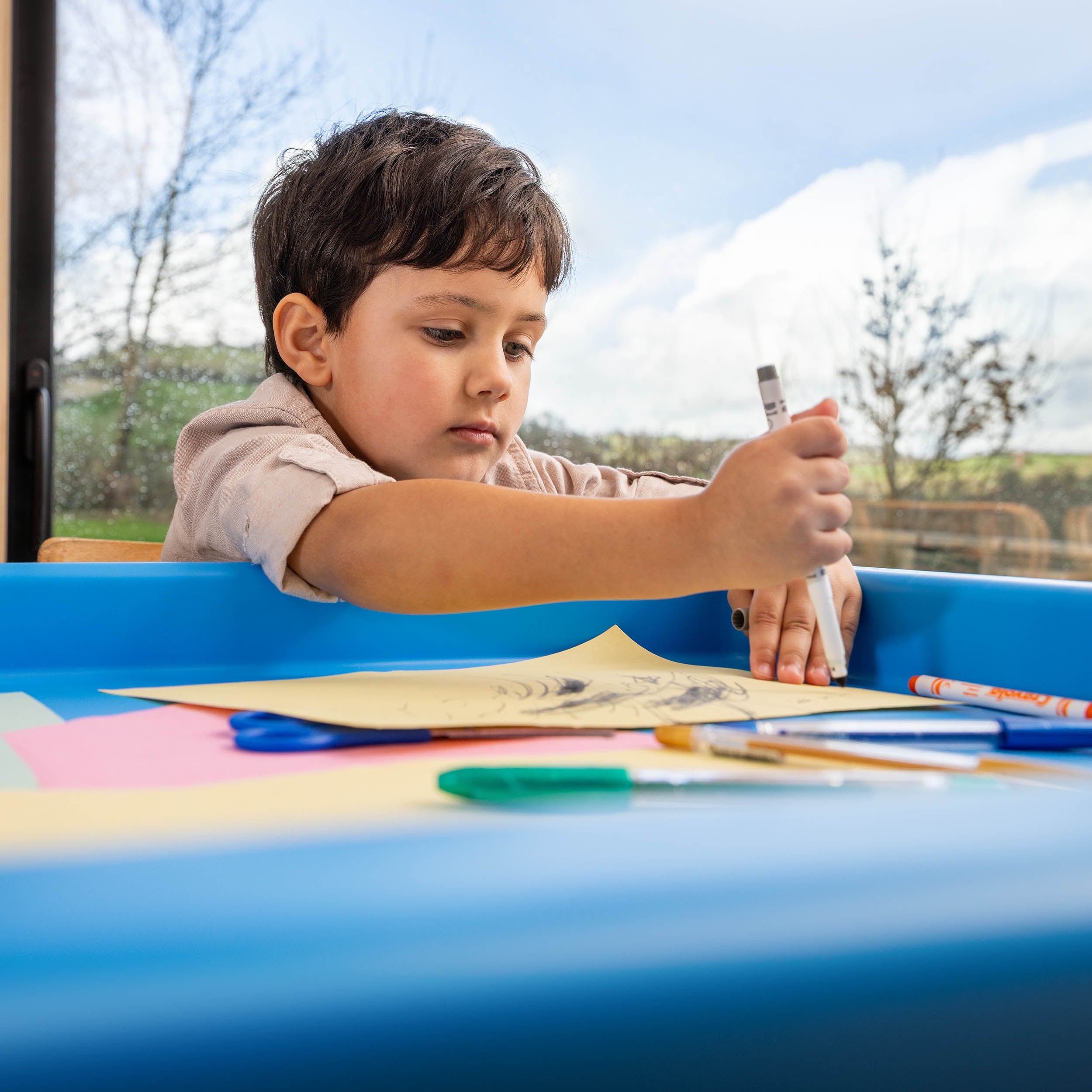 Toyrific - Playhouse PlayTray (95cm) Set - Speeltafel blauw + Verstelbaar onderstel
