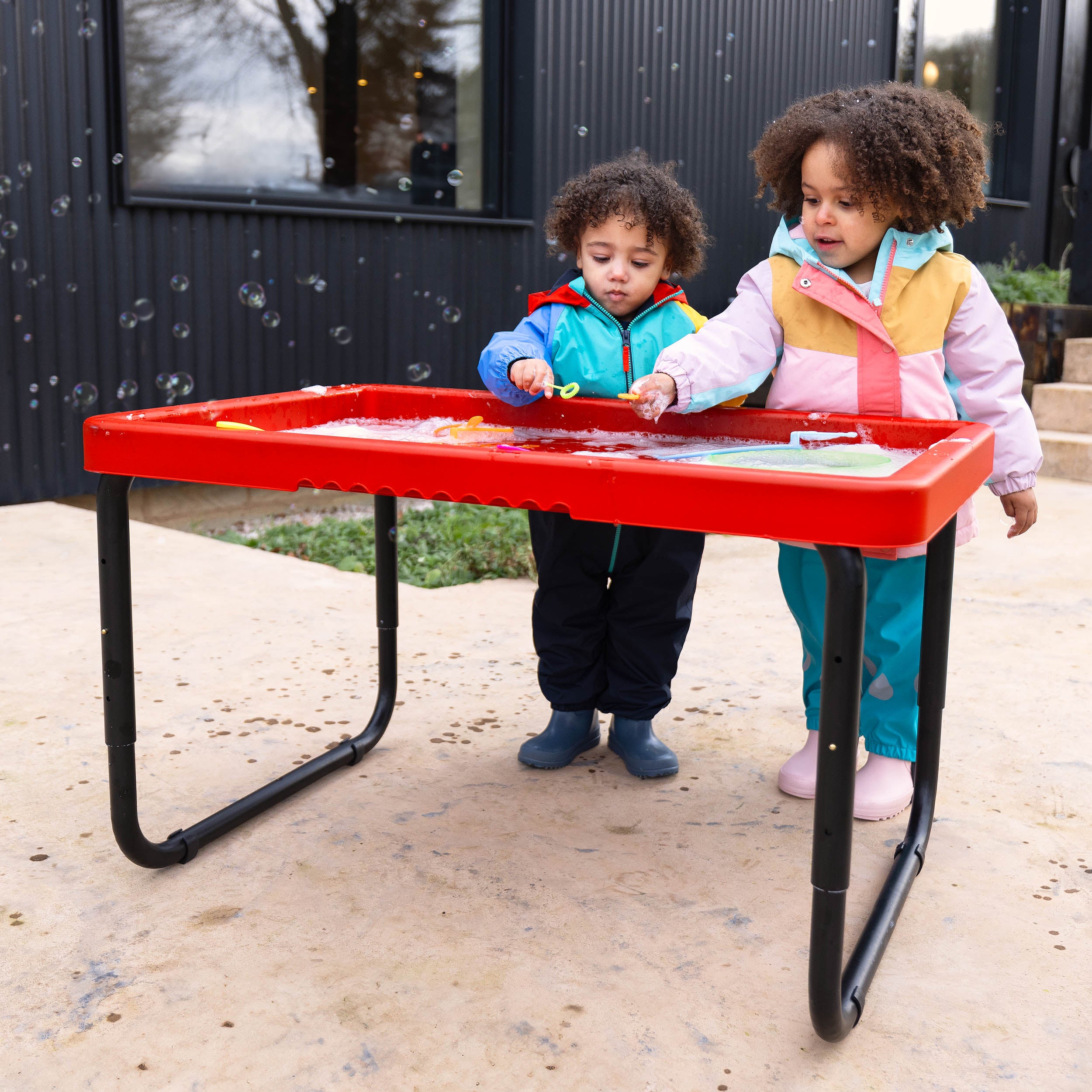 Toyrific - Playhouse PlayTray (95cm) Set - Speeltafel rood + Verstelbaar onderstel