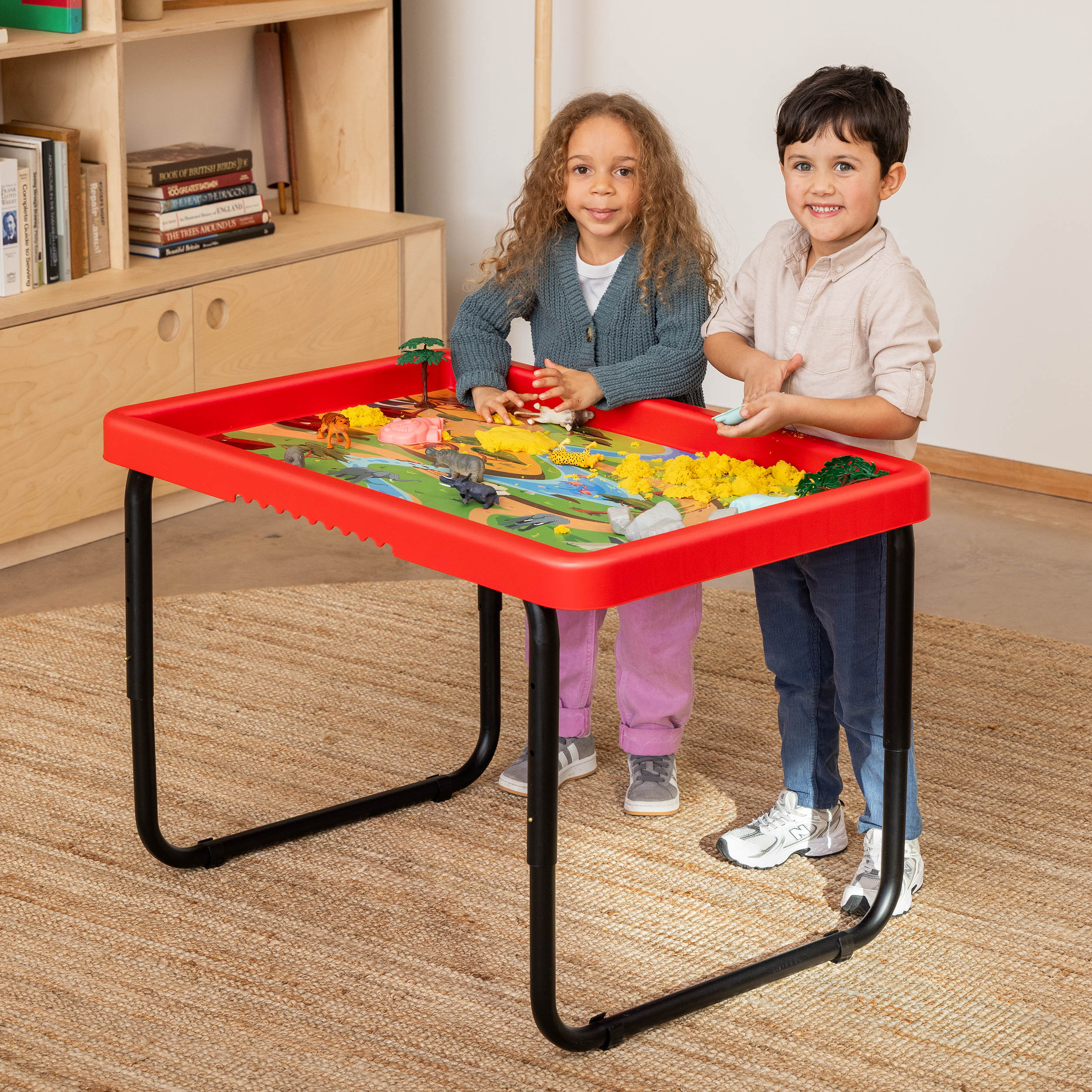 Toyrific - SET PlayTray (95cm) rood + onderstel + speelmat Farm & Safari